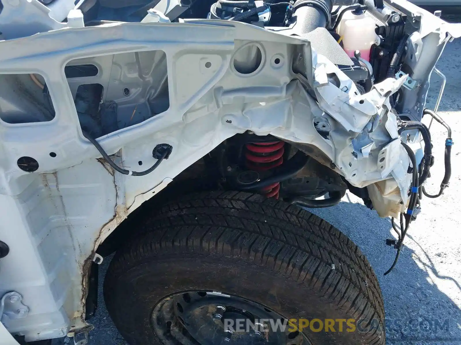 9 Photograph of a damaged car JTEBU5JRXK5709432 TOYOTA 4RUNNER 2019