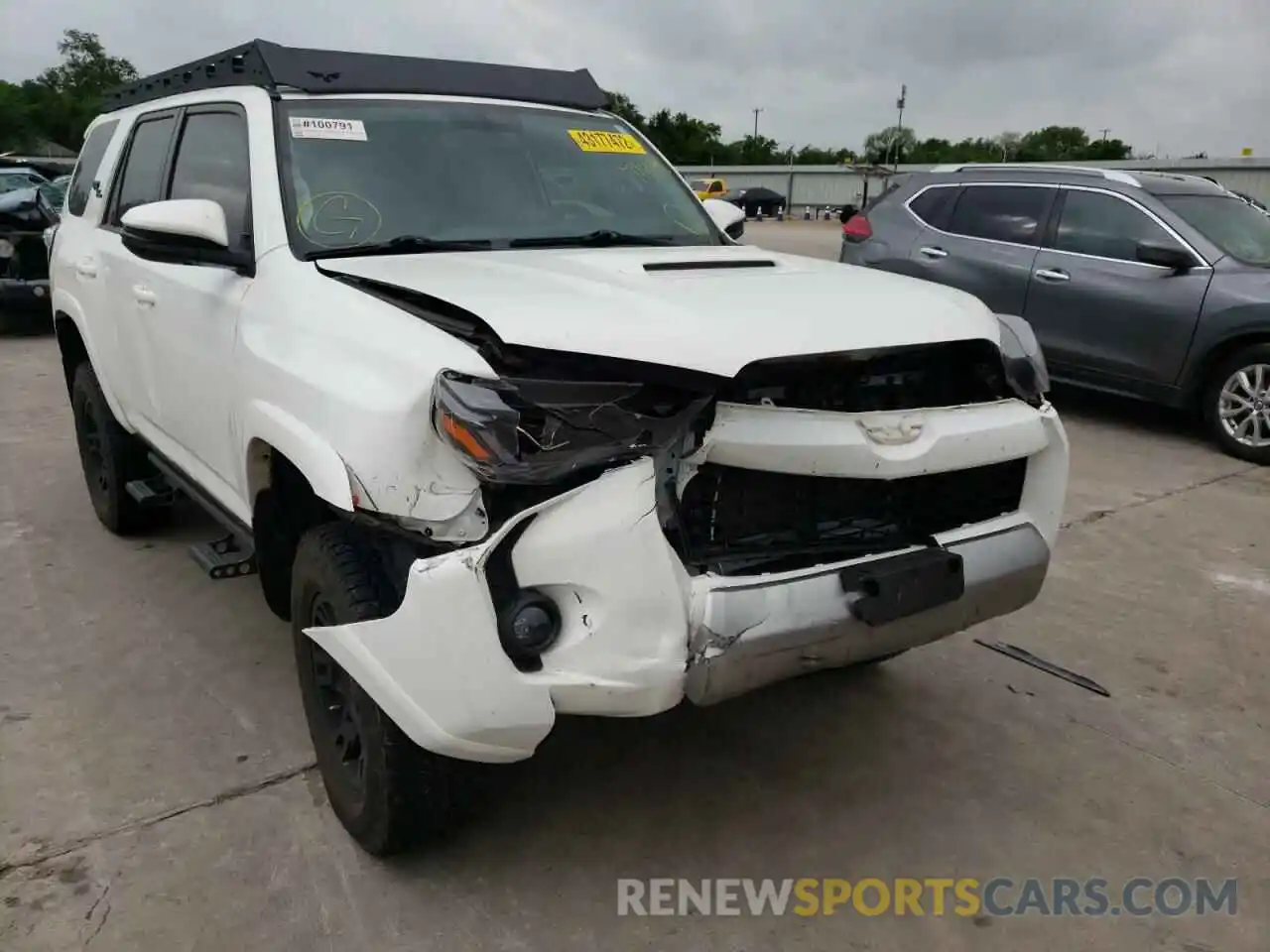 9 Photograph of a damaged car JTEBU5JRXK5714372 TOYOTA 4RUNNER 2019