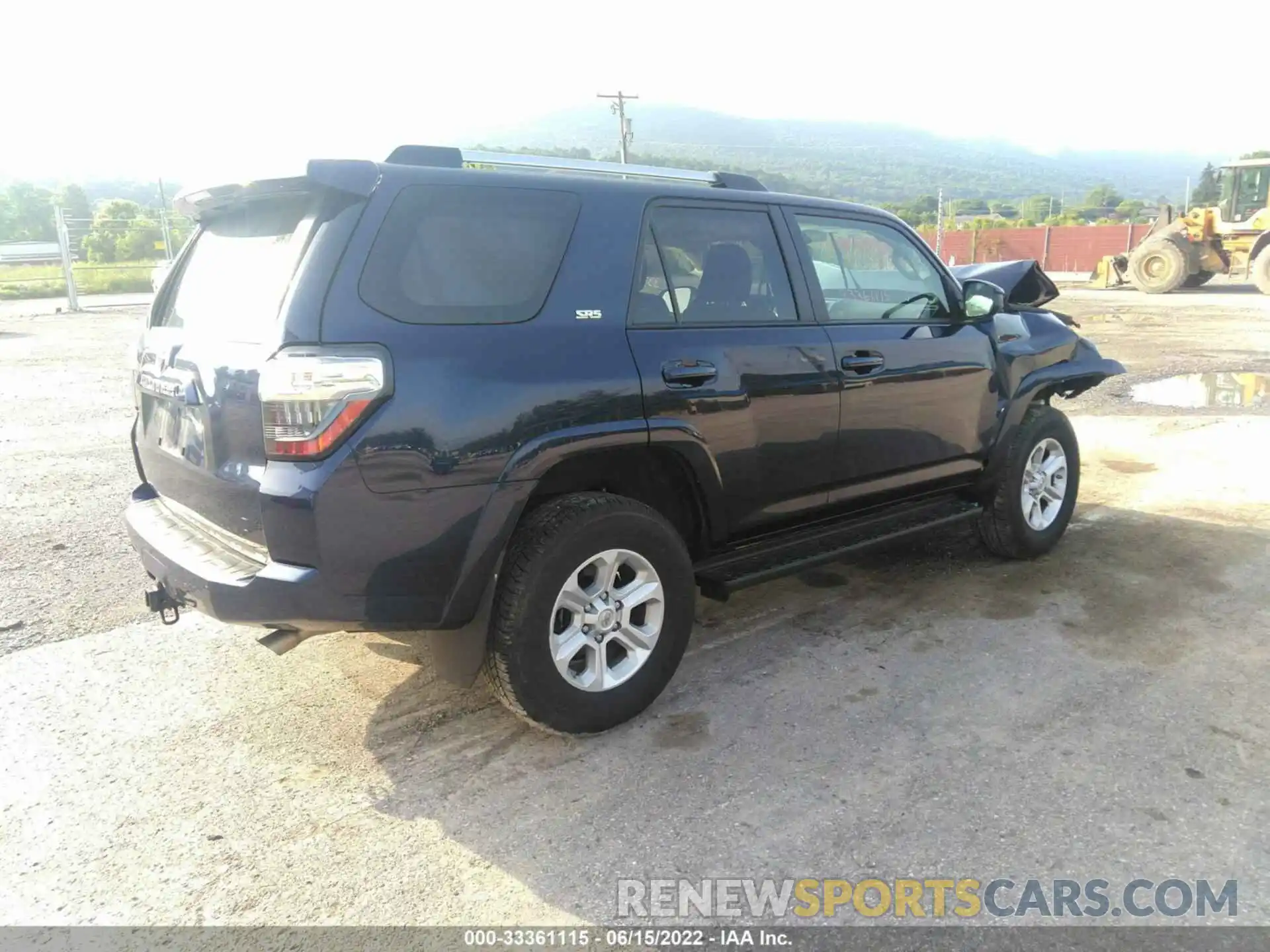 4 Фотография поврежденного автомобиля JTEBU5JRXK5719345 TOYOTA 4RUNNER 2019