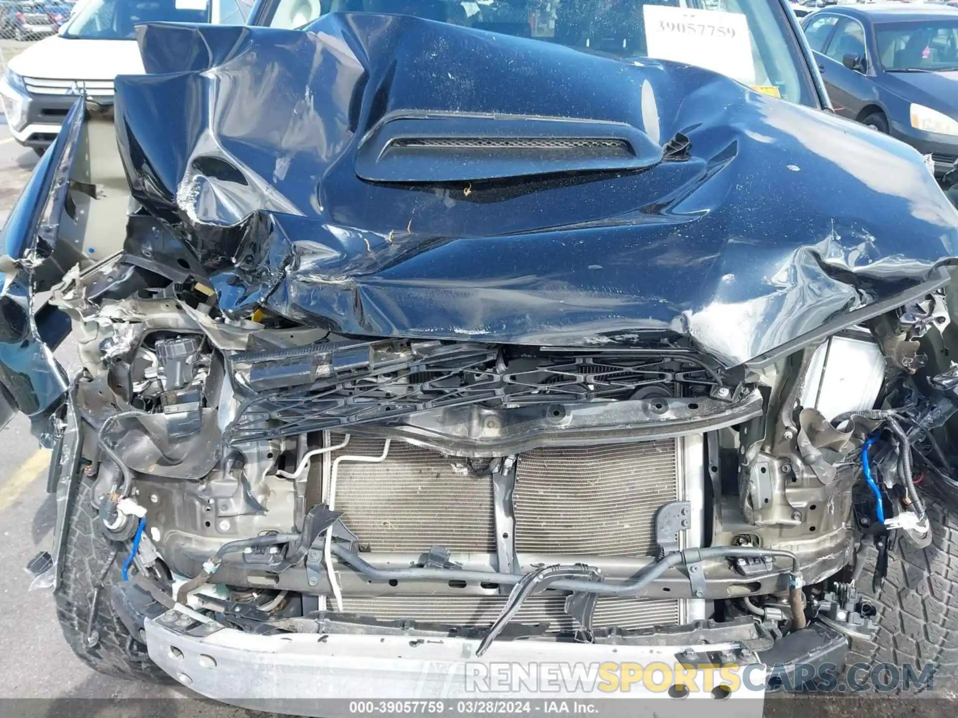 10 Photograph of a damaged car JTEBU5JRXK5725128 TOYOTA 4RUNNER 2019