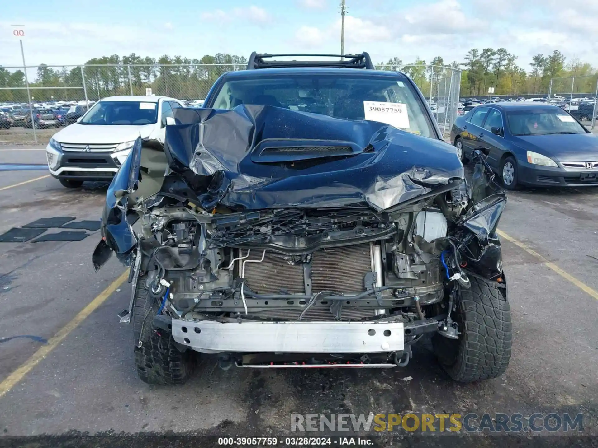 12 Photograph of a damaged car JTEBU5JRXK5725128 TOYOTA 4RUNNER 2019