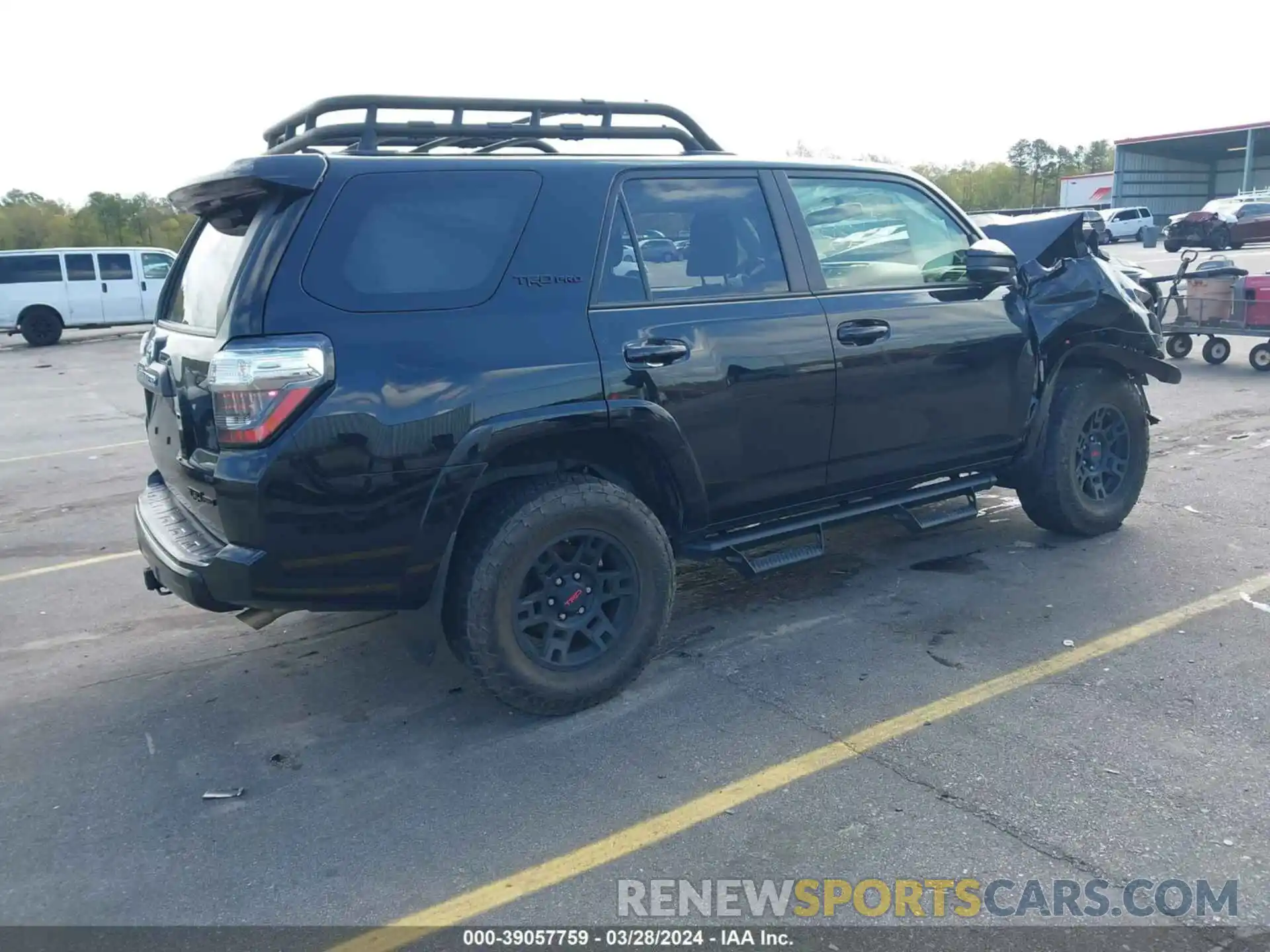 4 Photograph of a damaged car JTEBU5JRXK5725128 TOYOTA 4RUNNER 2019