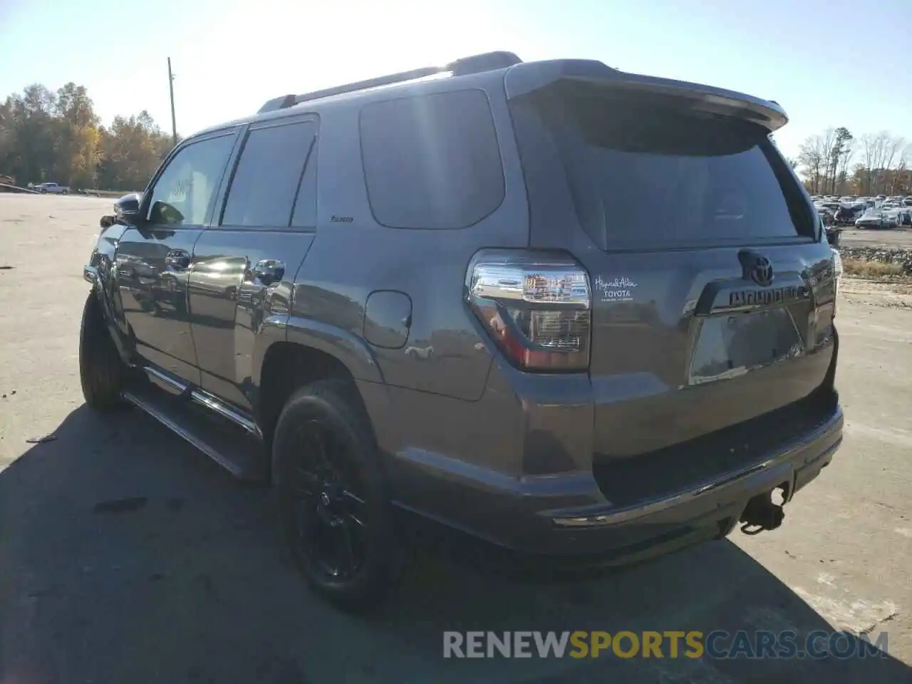 3 Photograph of a damaged car JTEBU5JRXK5726294 TOYOTA 4RUNNER 2019