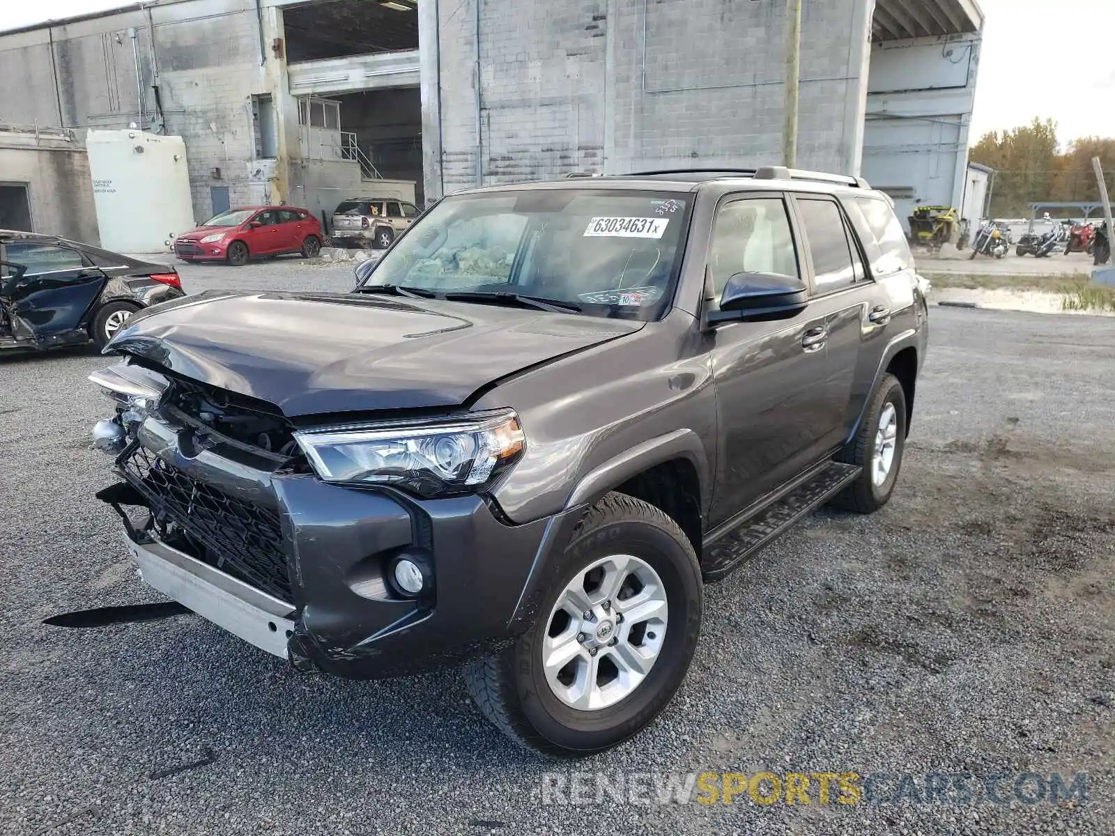 2 Фотография поврежденного автомобиля JTEBU5JRXK5728627 TOYOTA 4RUNNER 2019