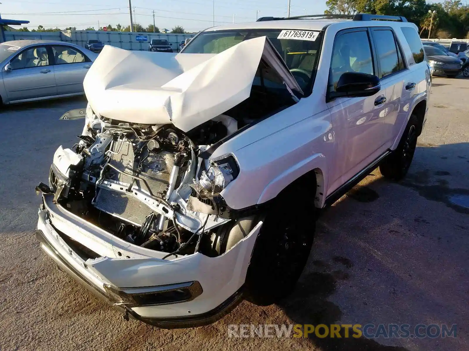 2 Photograph of a damaged car JTEBU5JRXK5730331 TOYOTA 4RUNNER 2019