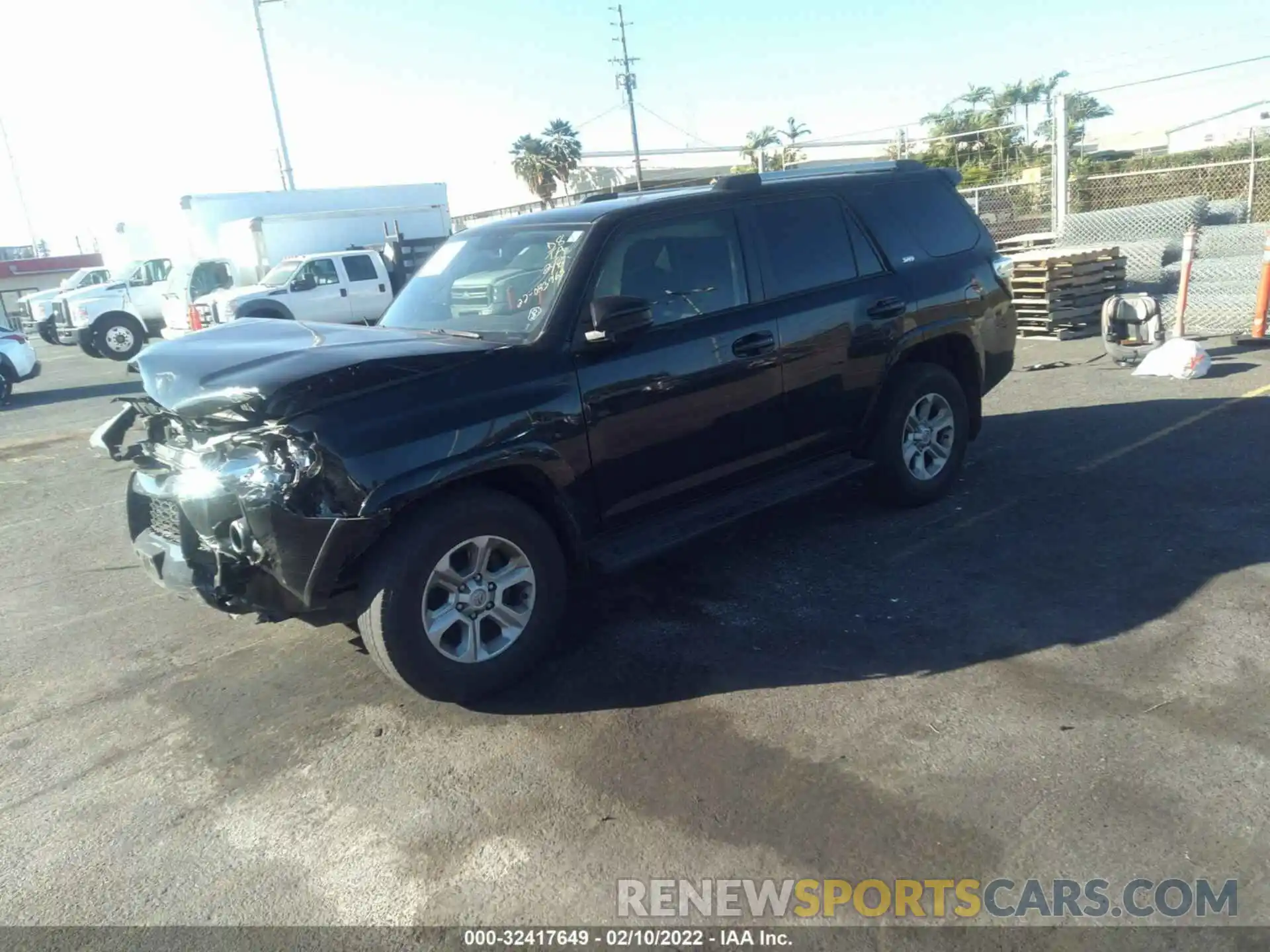 2 Photograph of a damaged car JTEZU5JR0K5192110 TOYOTA 4RUNNER 2019