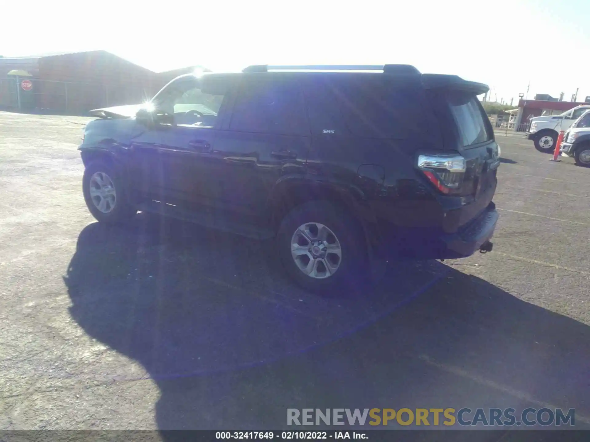 3 Photograph of a damaged car JTEZU5JR0K5192110 TOYOTA 4RUNNER 2019