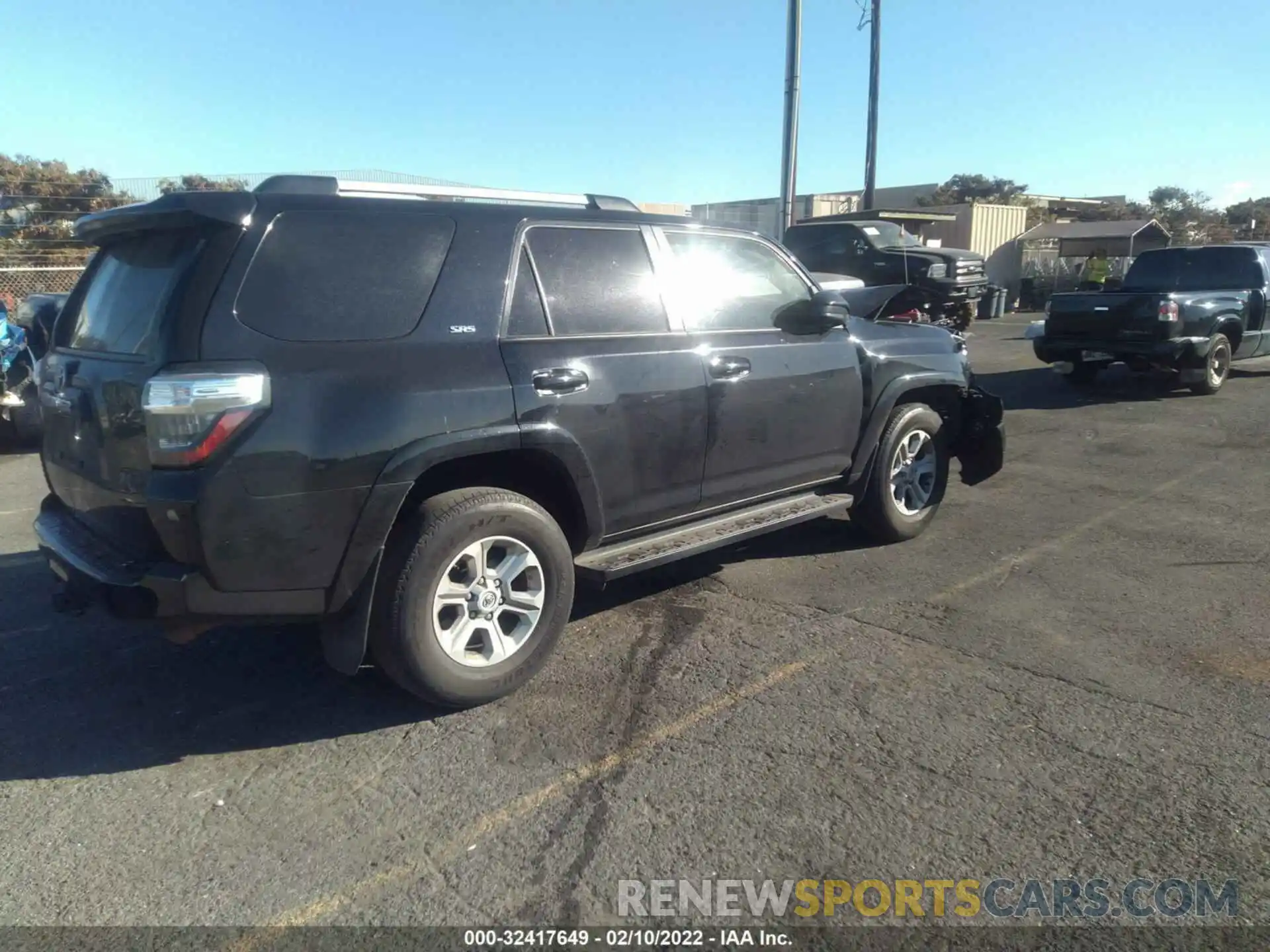 4 Фотография поврежденного автомобиля JTEZU5JR0K5192110 TOYOTA 4RUNNER 2019