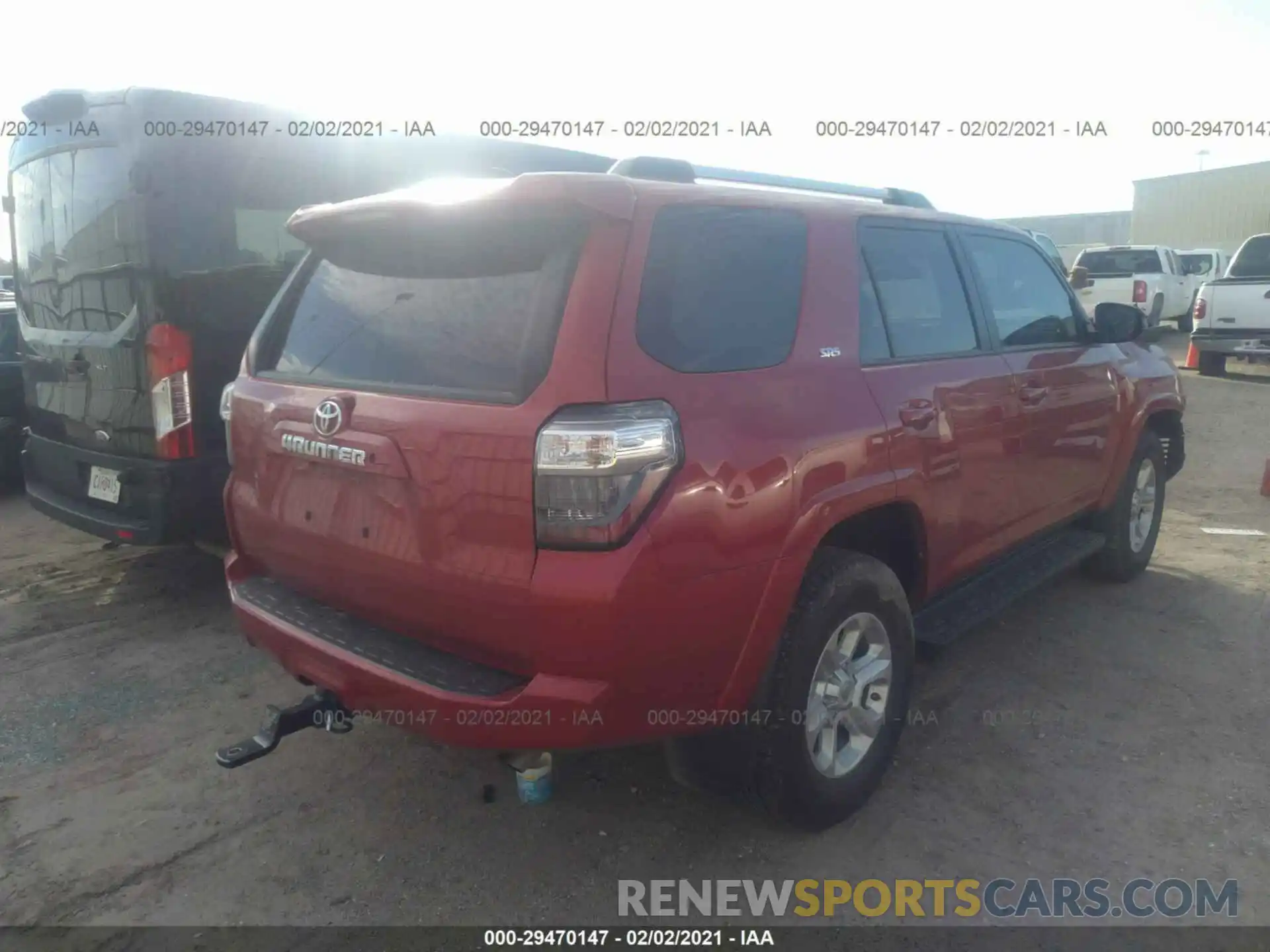 4 Фотография поврежденного автомобиля JTEZU5JR0K5192205 TOYOTA 4RUNNER 2019