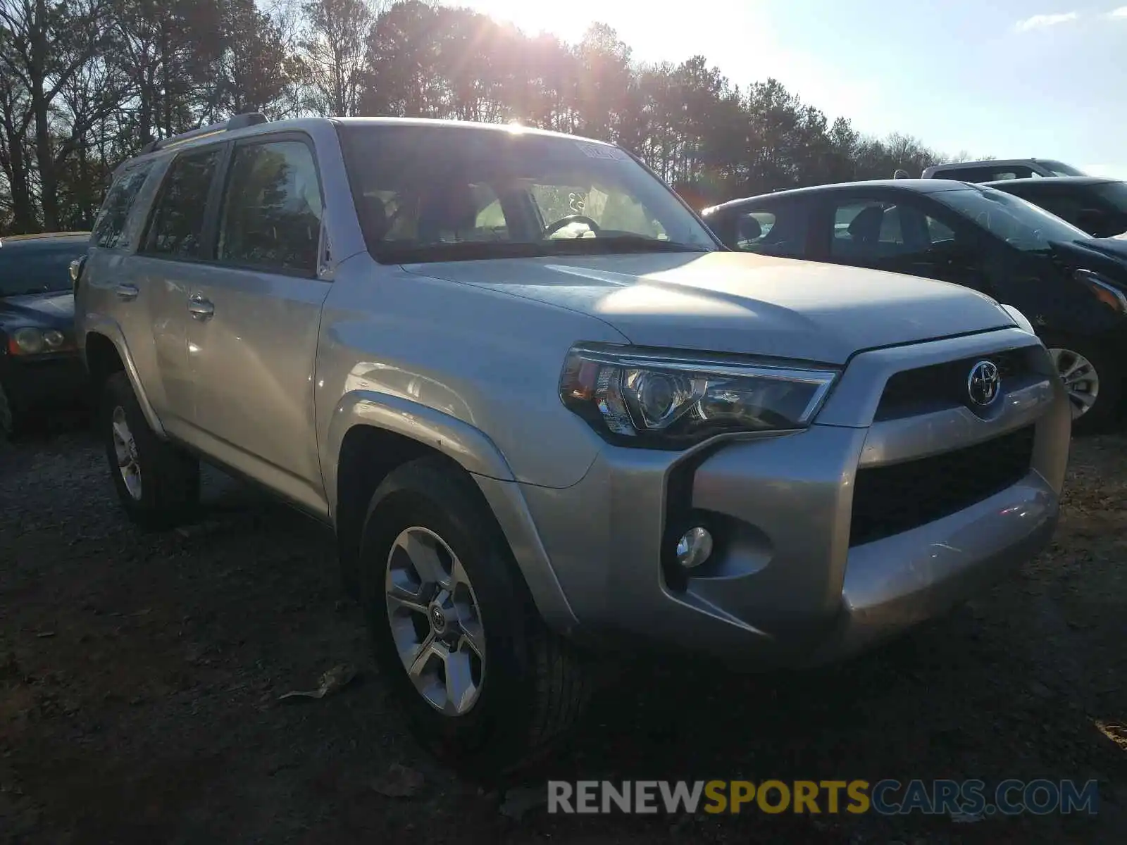 1 Photograph of a damaged car JTEZU5JR0K5195542 TOYOTA 4RUNNER 2019