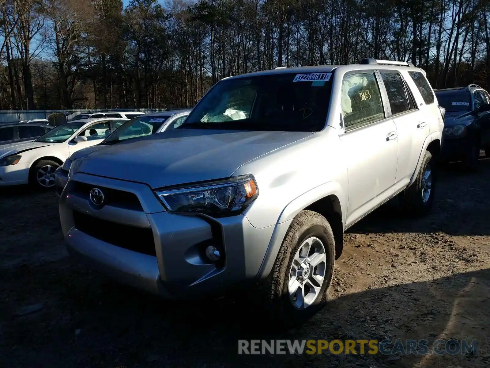 2 Photograph of a damaged car JTEZU5JR0K5195542 TOYOTA 4RUNNER 2019