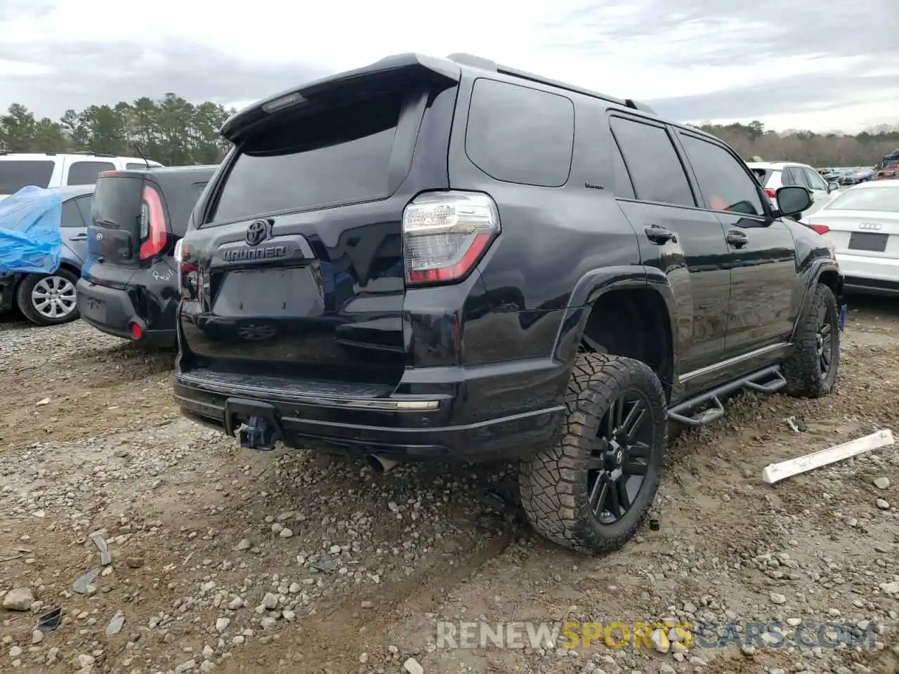 4 Фотография поврежденного автомобиля JTEZU5JR0K5196030 TOYOTA 4RUNNER 2019