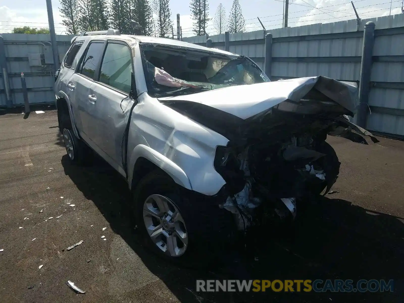 1 Photograph of a damaged car JTEZU5JR0K5196786 TOYOTA 4RUNNER 2019