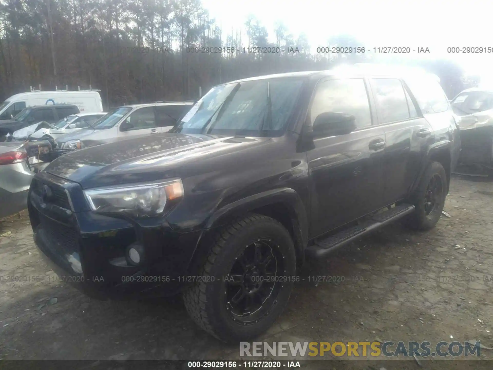 2 Photograph of a damaged car JTEZU5JR0K5201369 TOYOTA 4RUNNER 2019