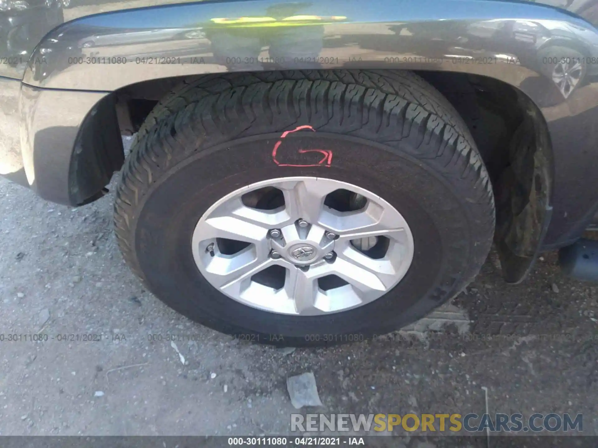 12 Фотография поврежденного автомобиля JTEZU5JR0K5204286 TOYOTA 4RUNNER 2019