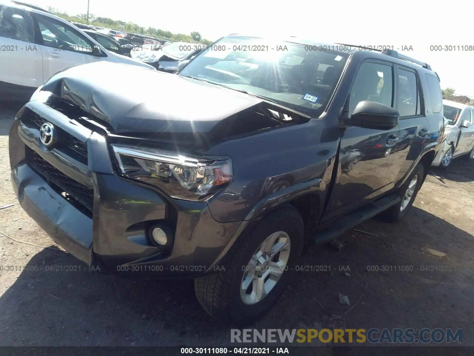 2 Фотография поврежденного автомобиля JTEZU5JR0K5204286 TOYOTA 4RUNNER 2019