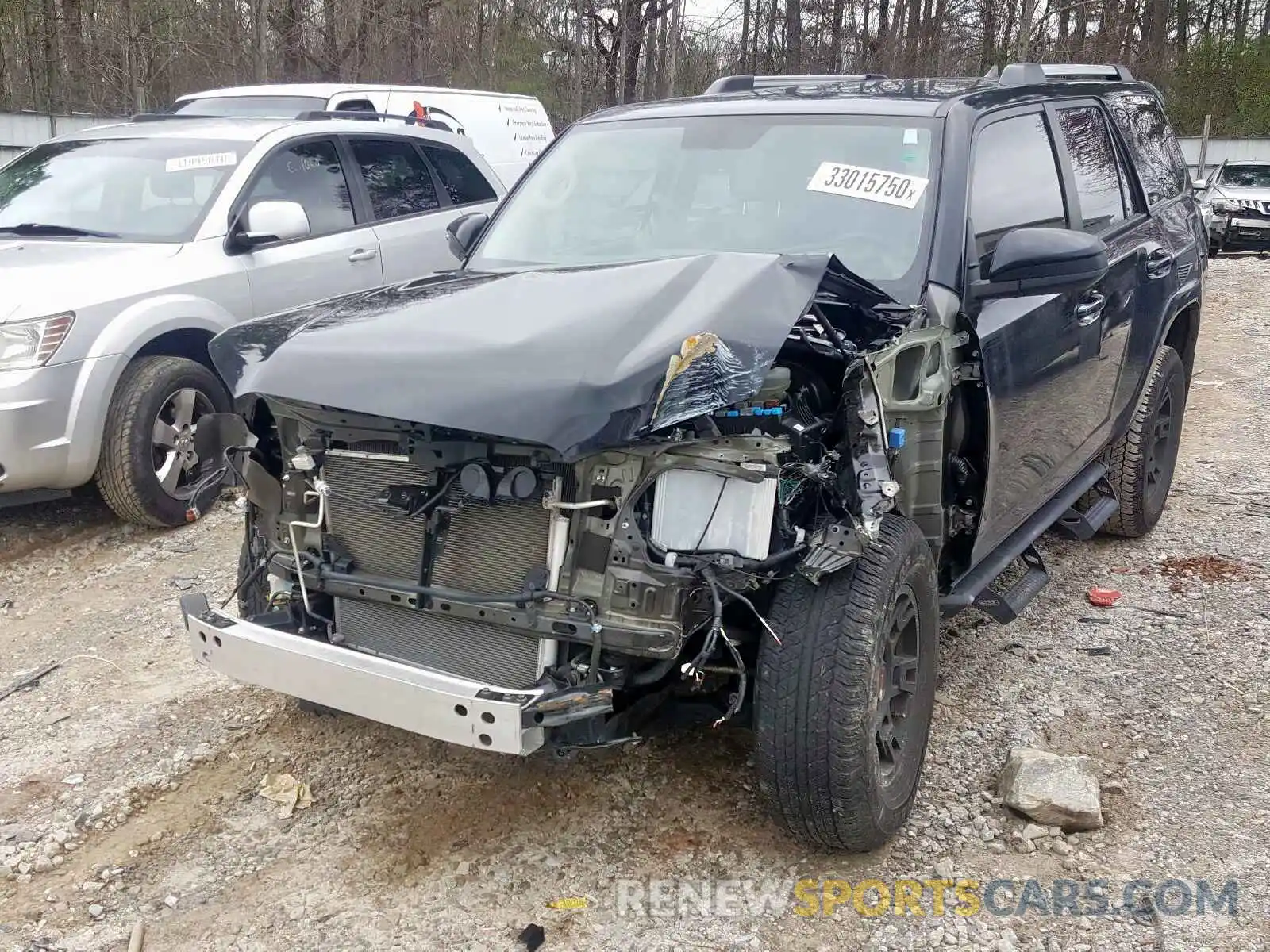 2 Photograph of a damaged car JTEZU5JR0K5204627 TOYOTA 4RUNNER 2019