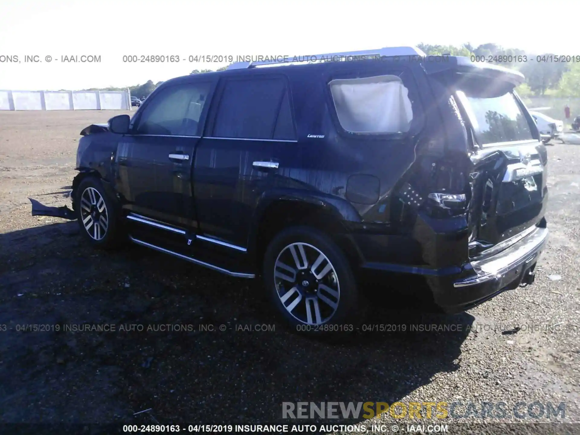 3 Photograph of a damaged car JTEZU5JR0K5205275 TOYOTA 4RUNNER 2019