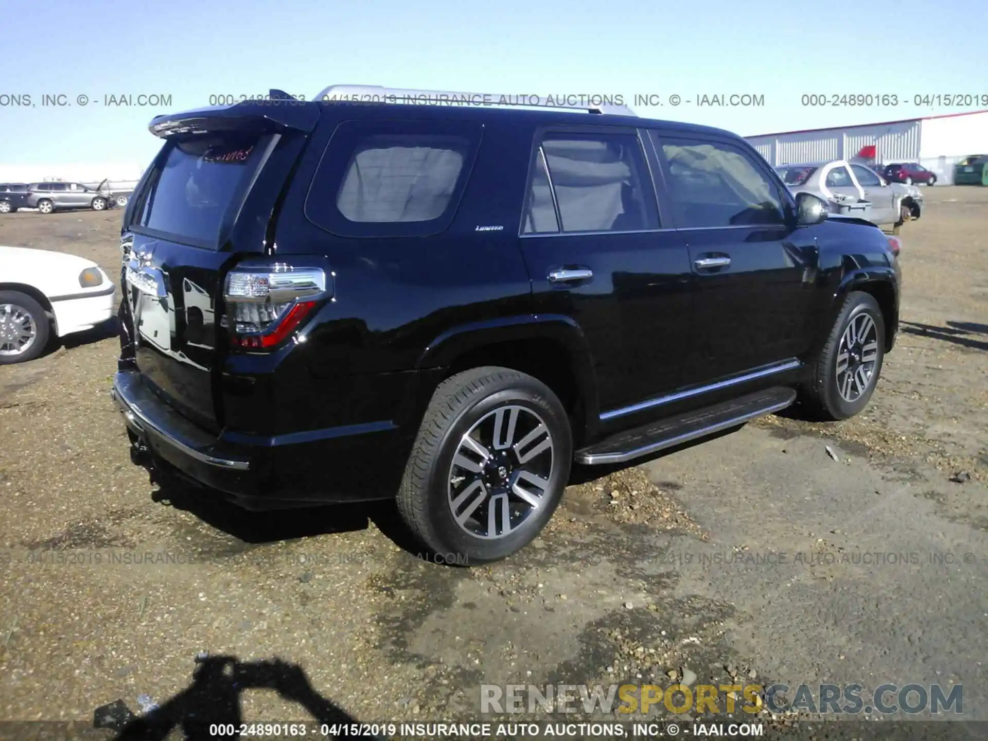 4 Фотография поврежденного автомобиля JTEZU5JR0K5205275 TOYOTA 4RUNNER 2019