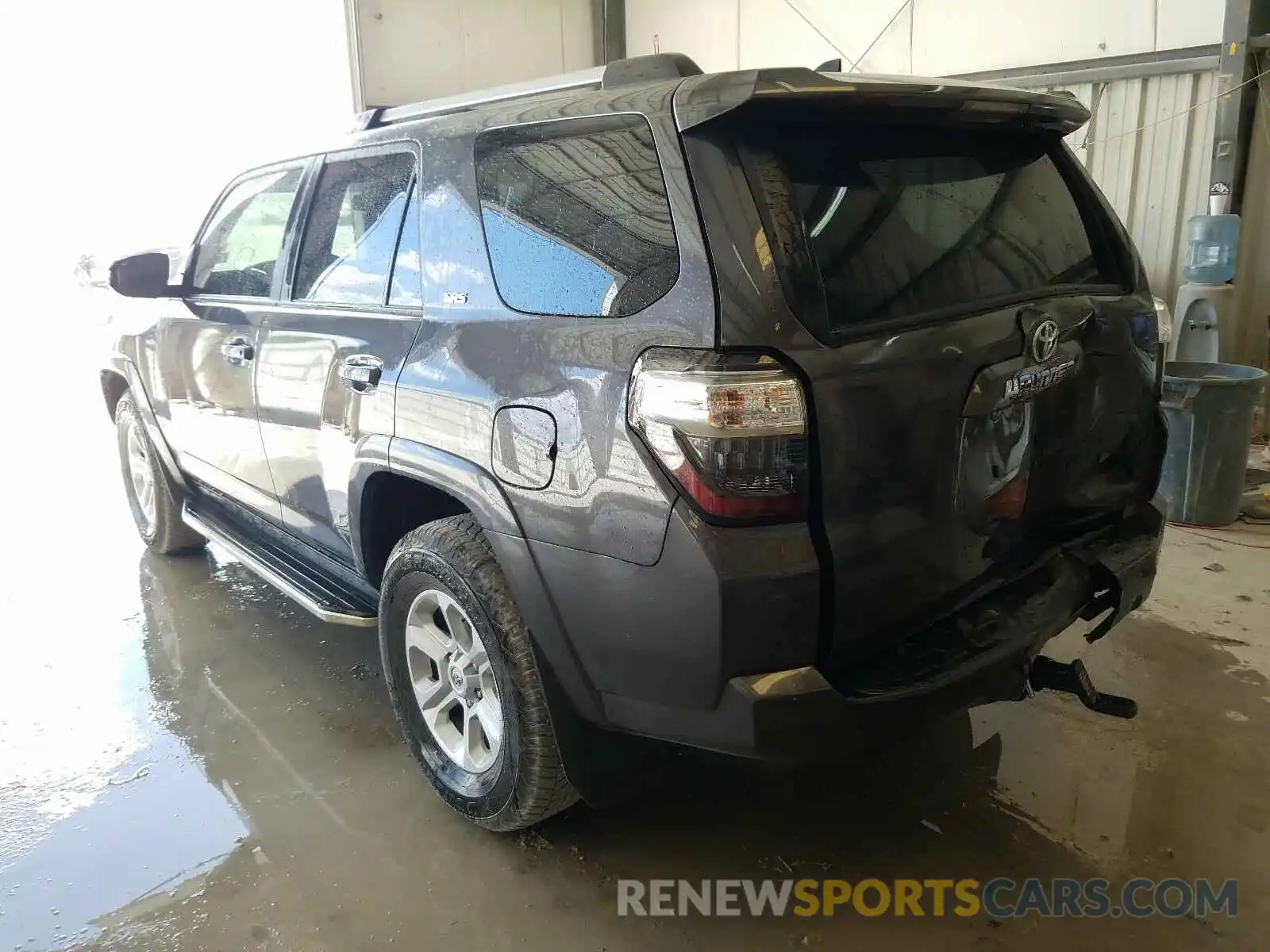 3 Photograph of a damaged car JTEZU5JR0K5207172 TOYOTA 4RUNNER 2019