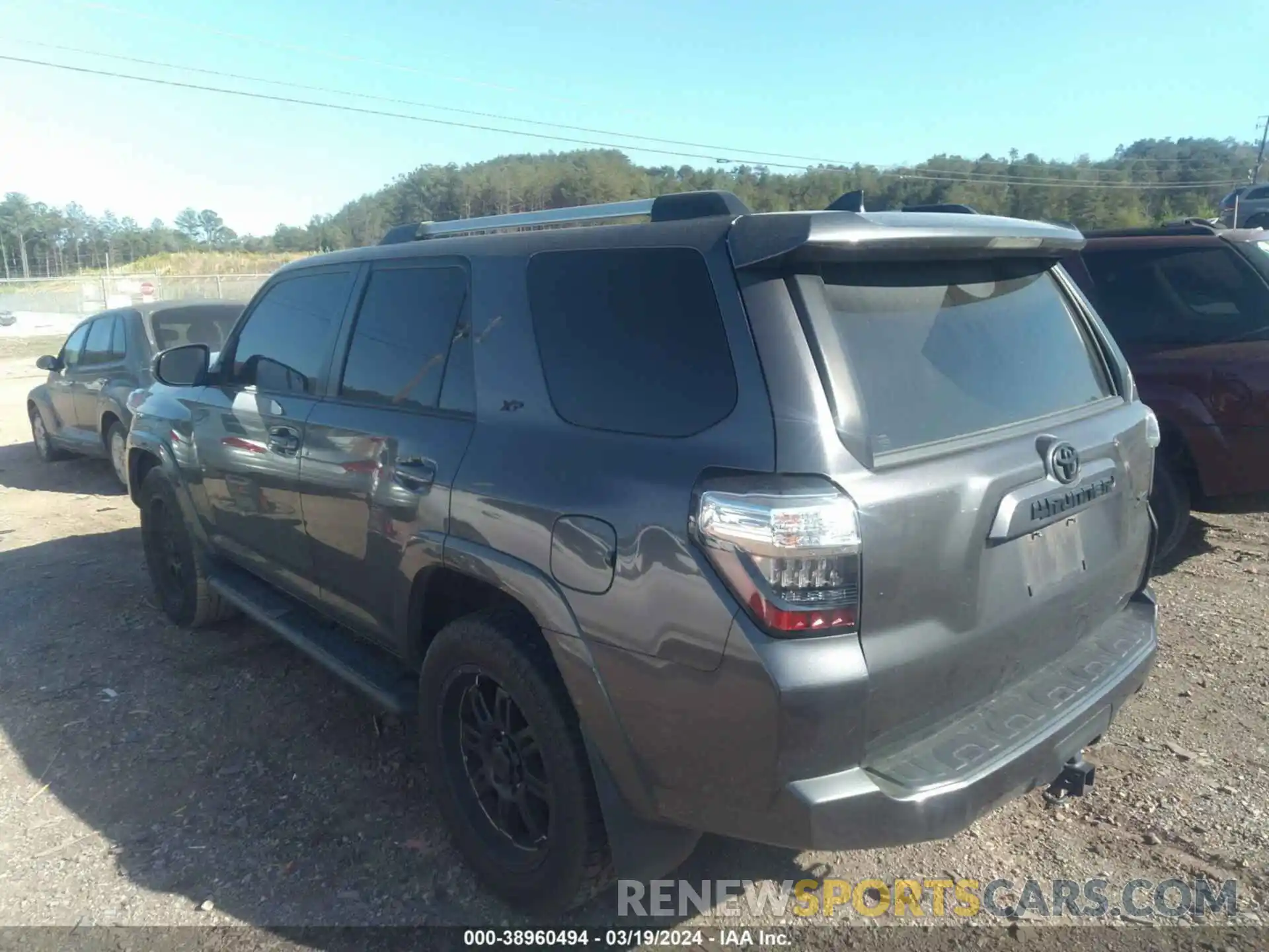 3 Photograph of a damaged car JTEZU5JR0K5211237 TOYOTA 4RUNNER 2019