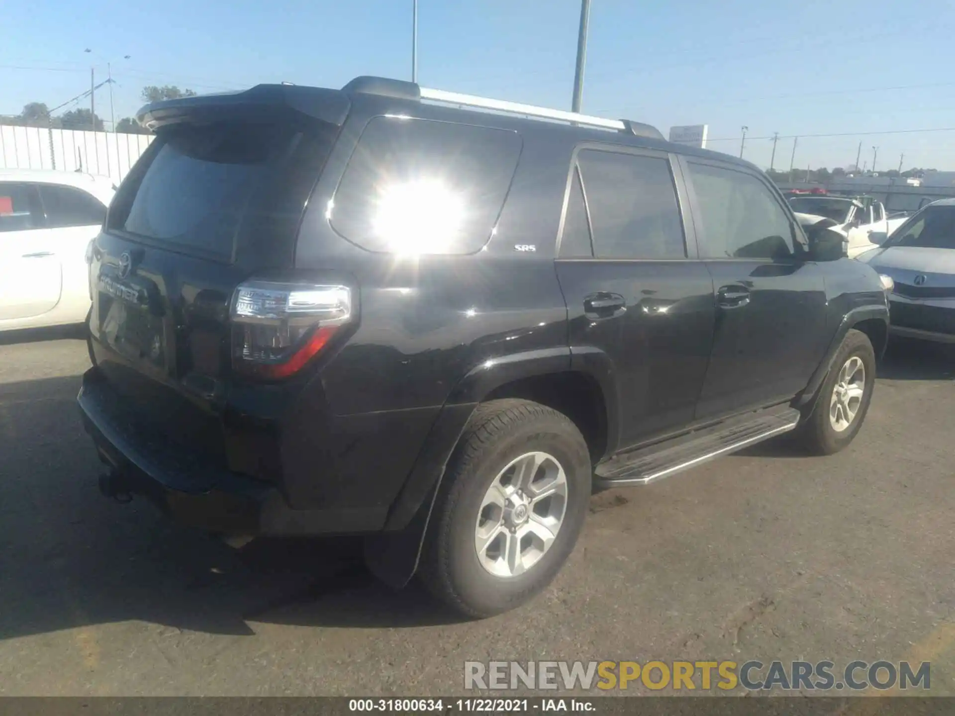 4 Photograph of a damaged car JTEZU5JR0K5212288 TOYOTA 4RUNNER 2019