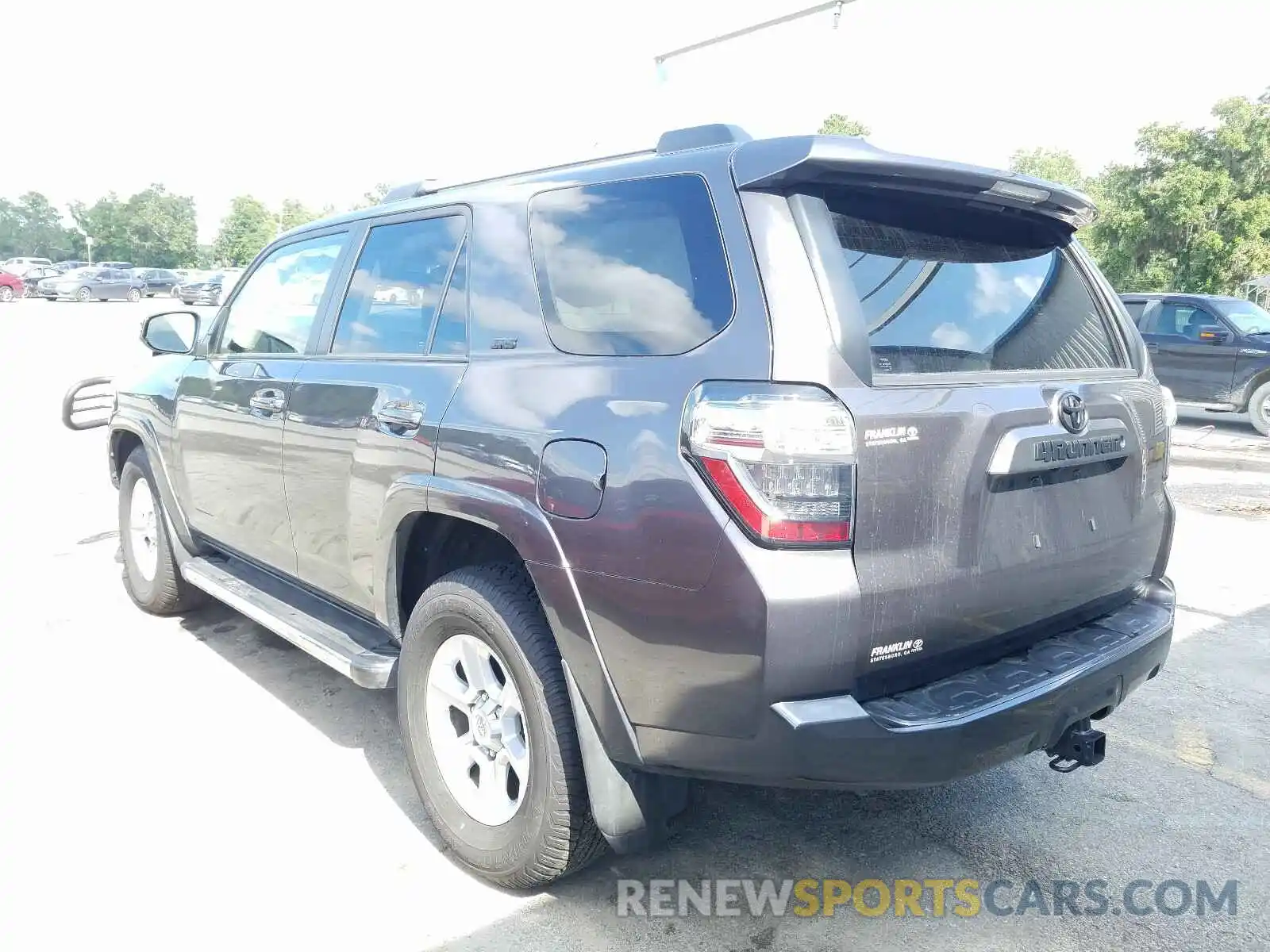 3 Photograph of a damaged car JTEZU5JR0K5212954 TOYOTA 4RUNNER 2019