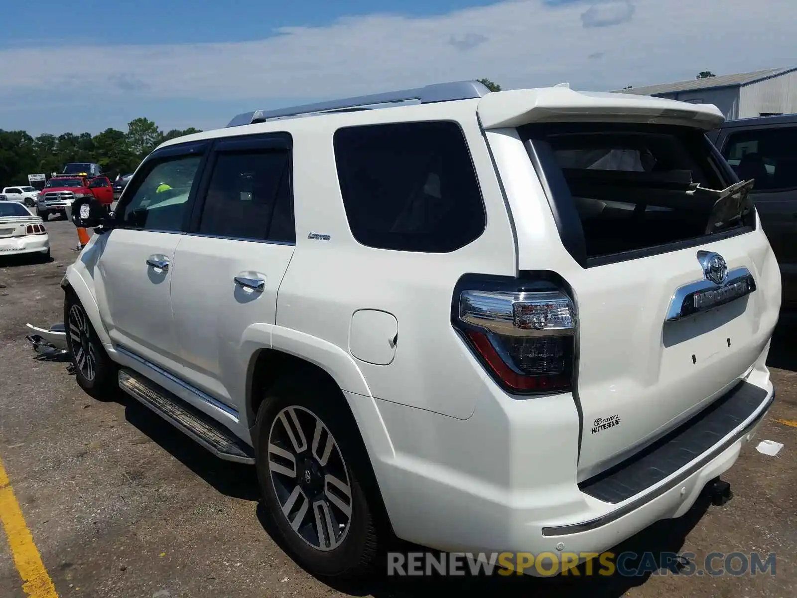 3 Photograph of a damaged car JTEZU5JR0K5213036 TOYOTA 4RUNNER 2019