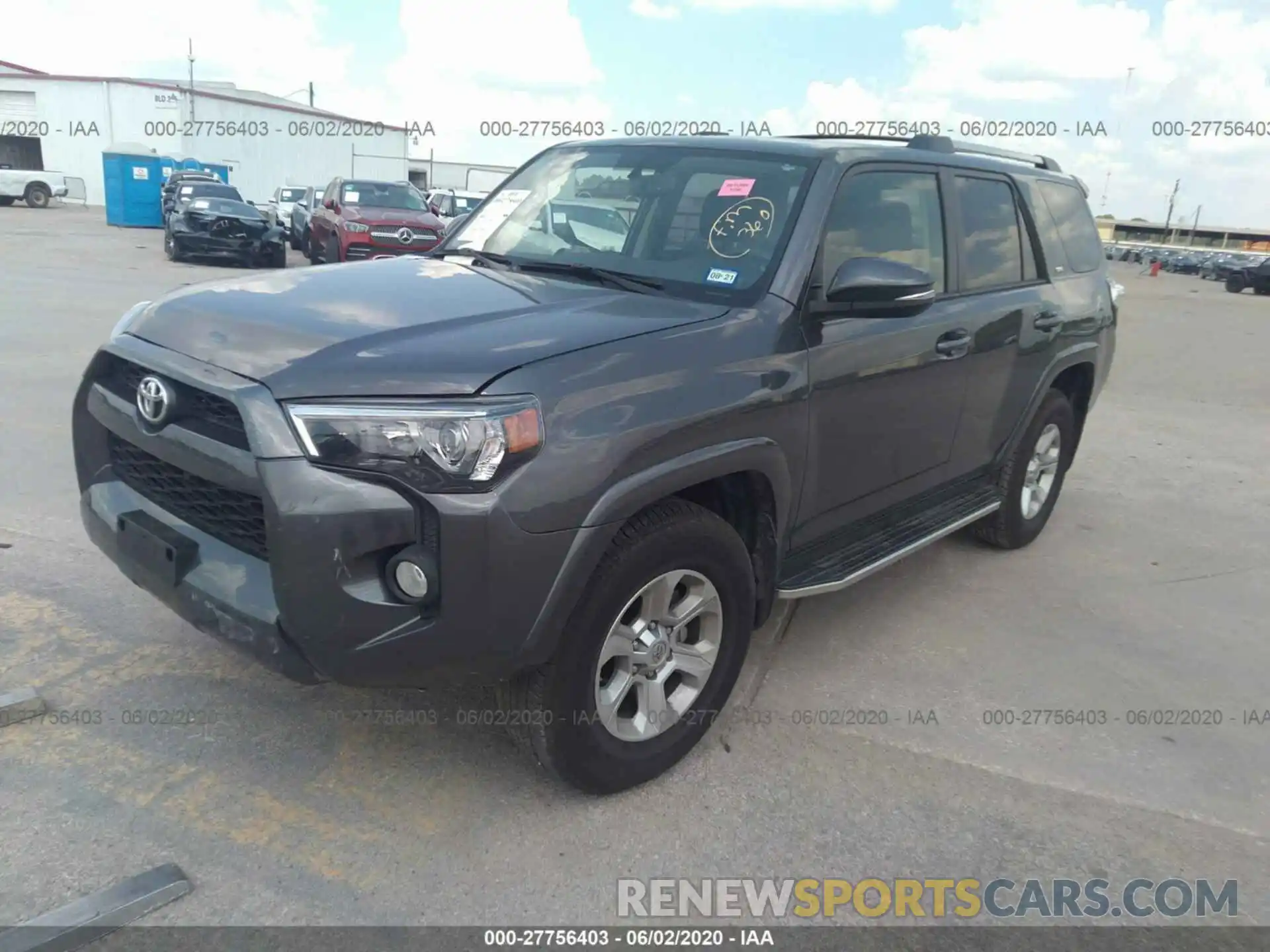 2 Фотография поврежденного автомобиля JTEZU5JR0K5213389 TOYOTA 4RUNNER 2019