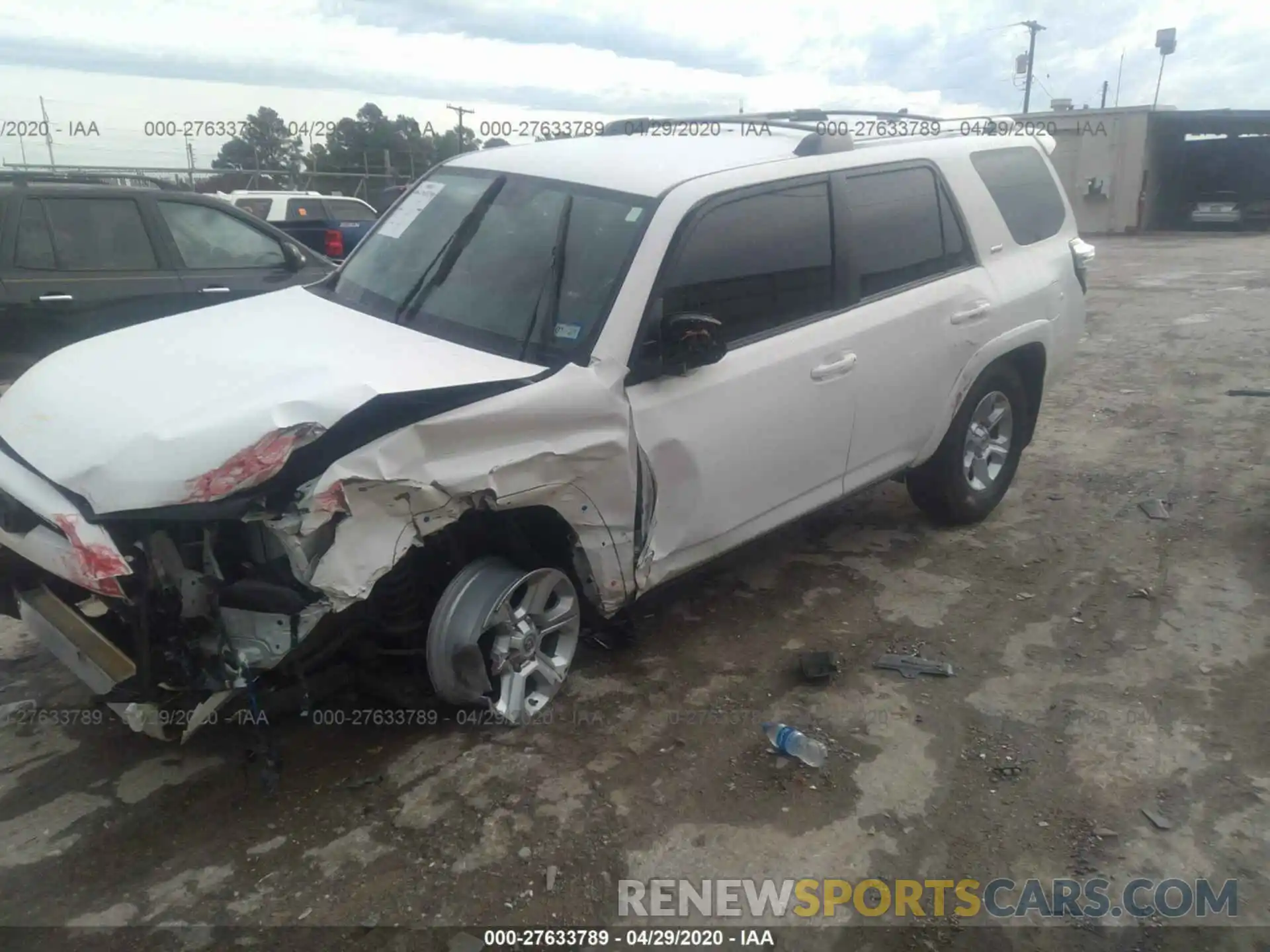 2 Photograph of a damaged car JTEZU5JR1K5191967 TOYOTA 4RUNNER 2019