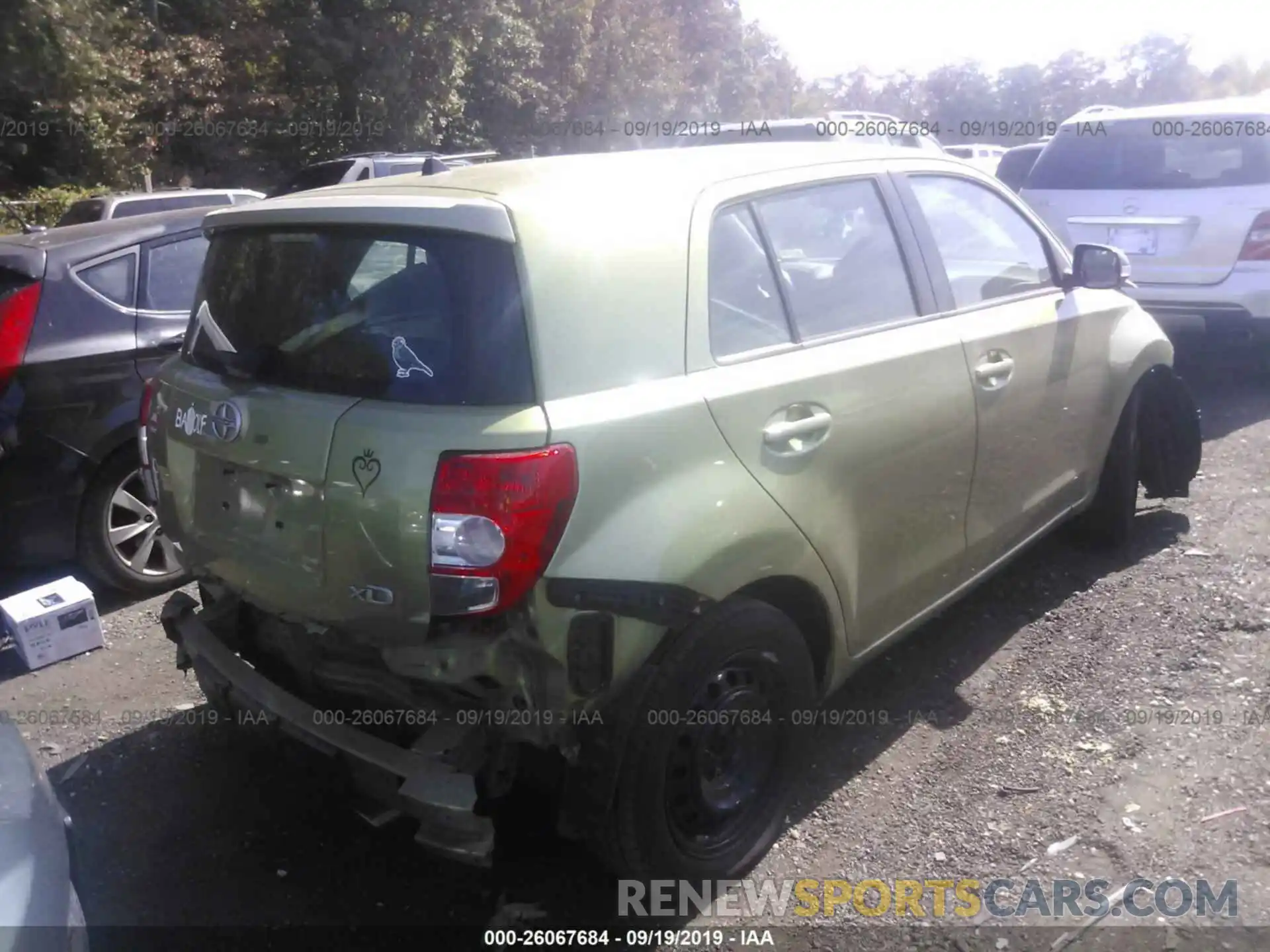 4 Photograph of a damaged car JTEZU5JR1K5192715 TOYOTA 4RUNNER 2019