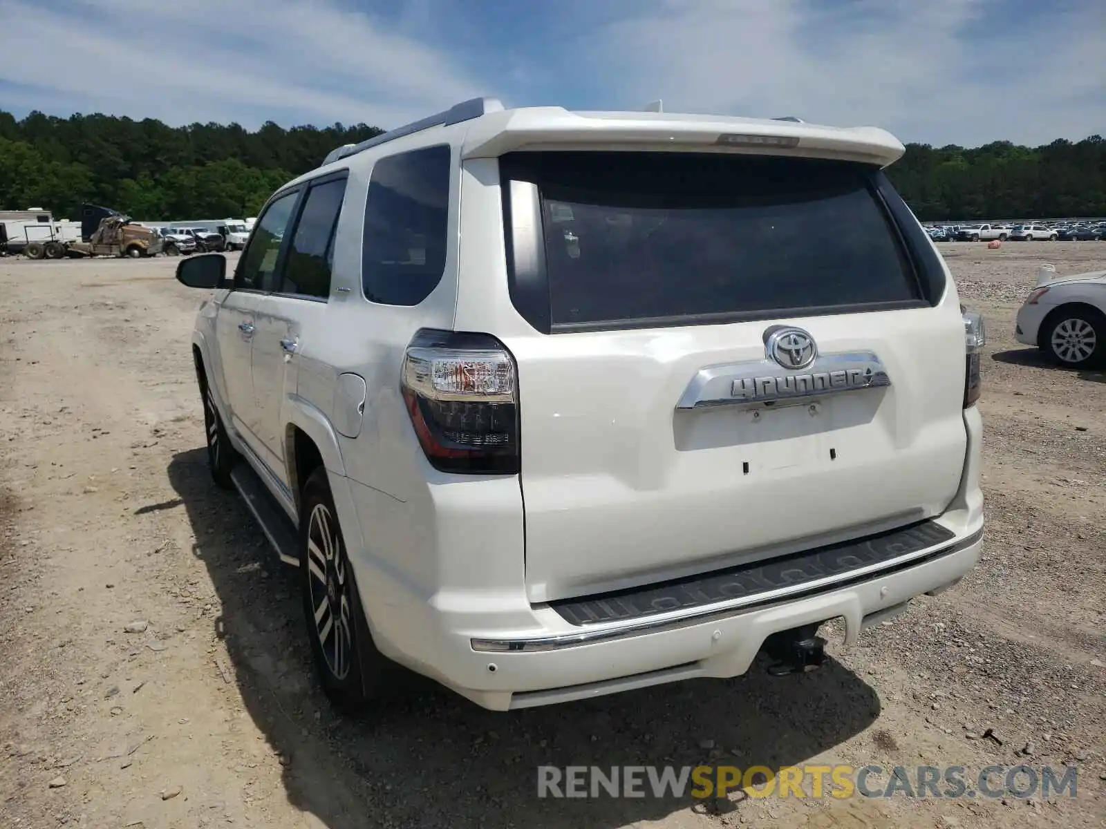 3 Photograph of a damaged car JTEZU5JR1K5196179 TOYOTA 4RUNNER 2019