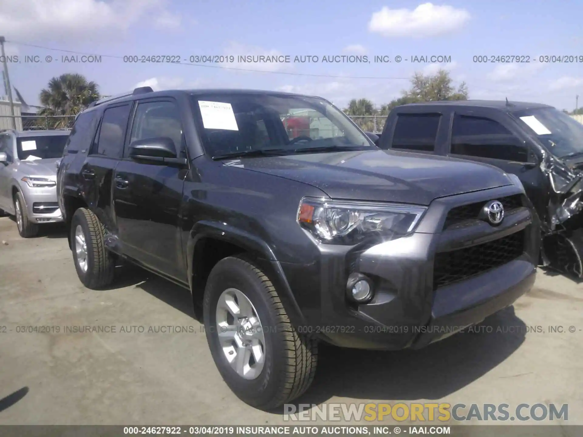 1 Фотография поврежденного автомобиля JTEZU5JR1K5198207 TOYOTA 4RUNNER 2019