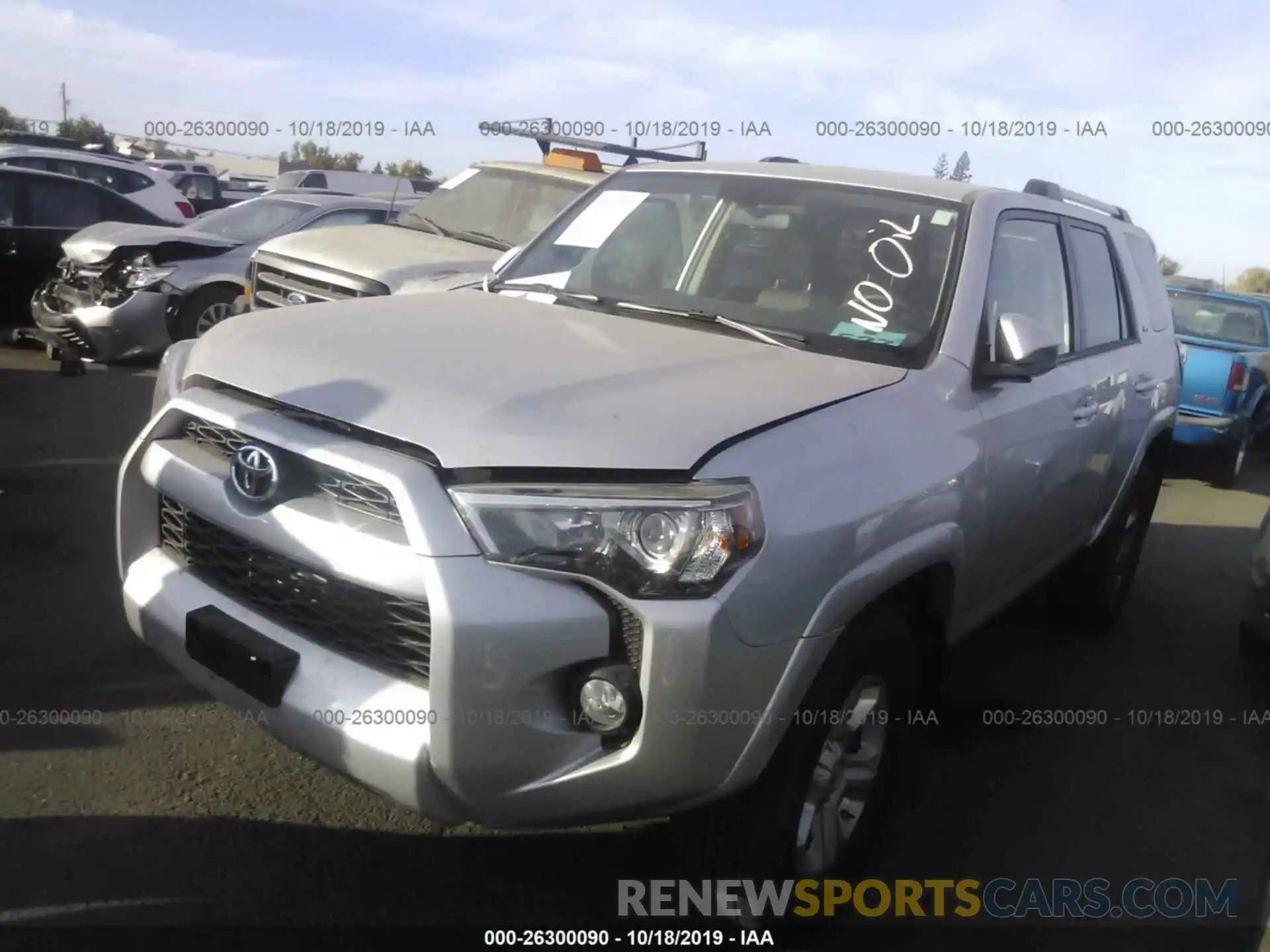 2 Photograph of a damaged car JTEZU5JR1K5203373 TOYOTA 4RUNNER 2019