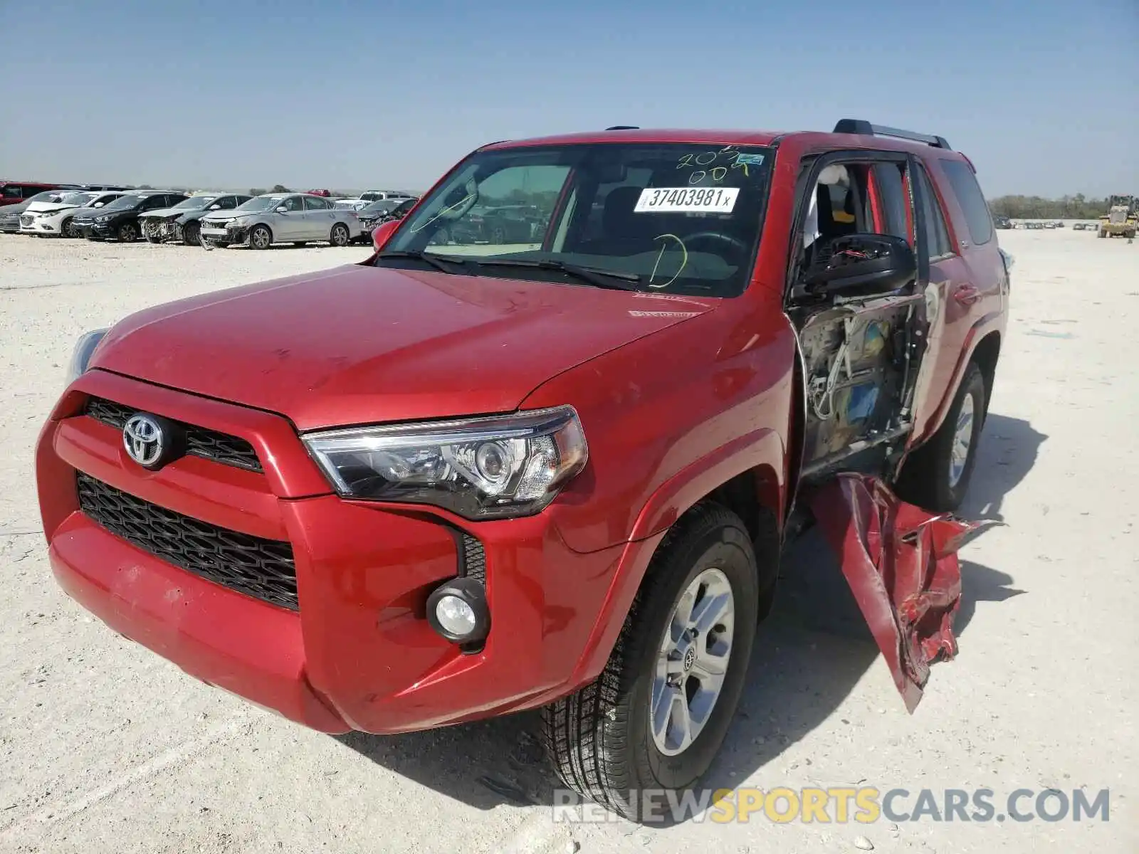 2 Photograph of a damaged car JTEZU5JR1K5205009 TOYOTA 4RUNNER 2019