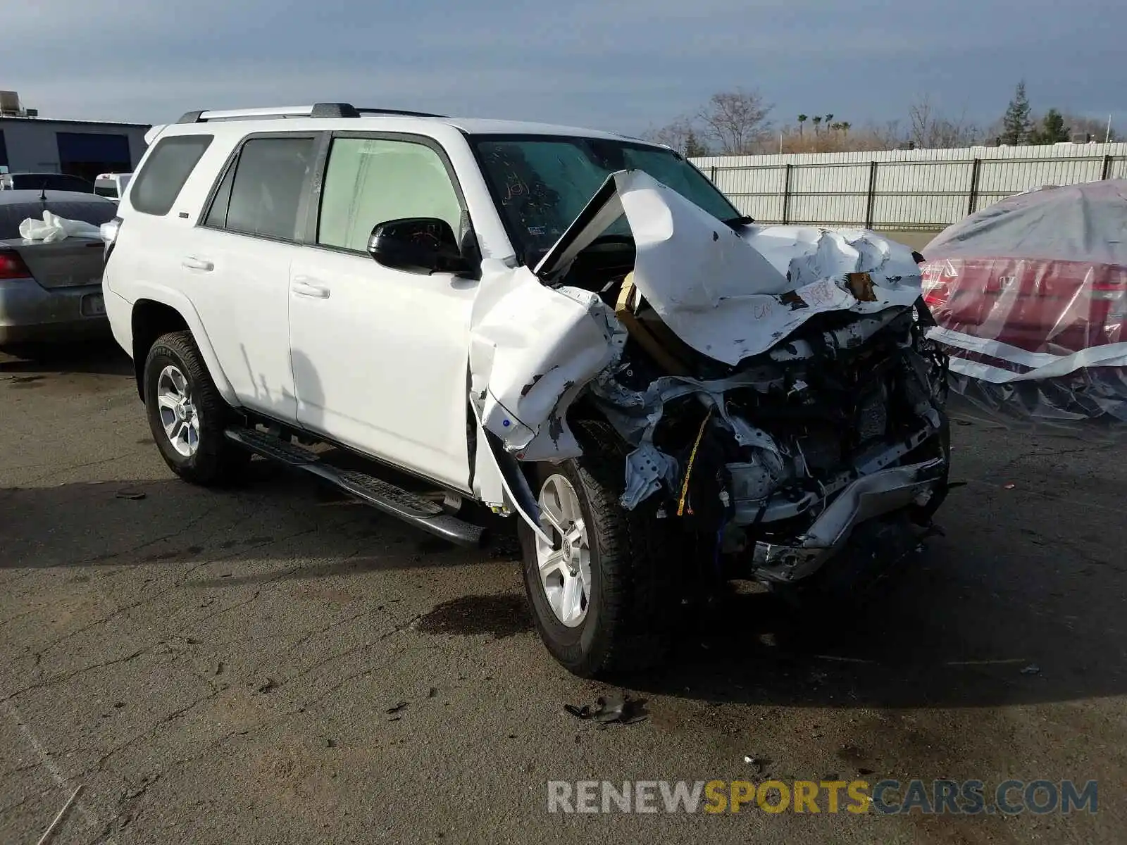 1 Photograph of a damaged car JTEZU5JR1K5205284 TOYOTA 4RUNNER 2019