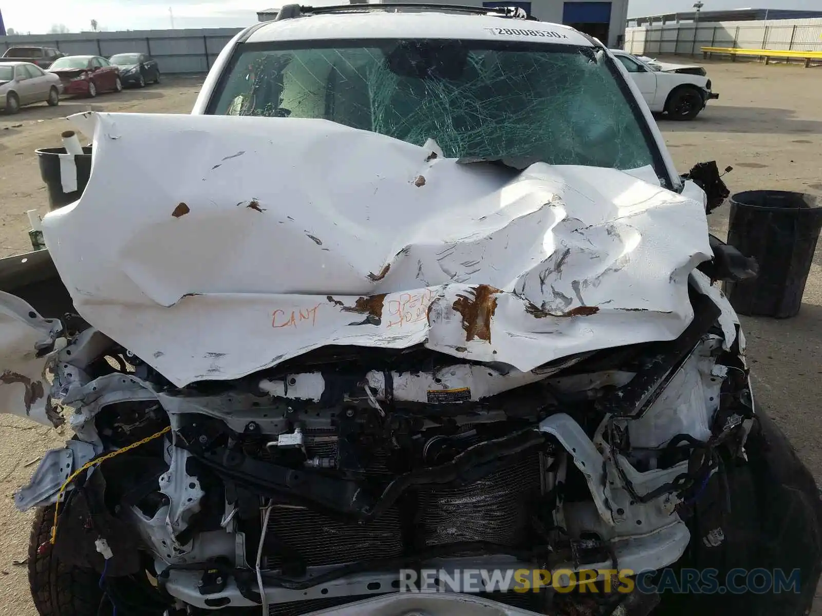 9 Photograph of a damaged car JTEZU5JR1K5205284 TOYOTA 4RUNNER 2019