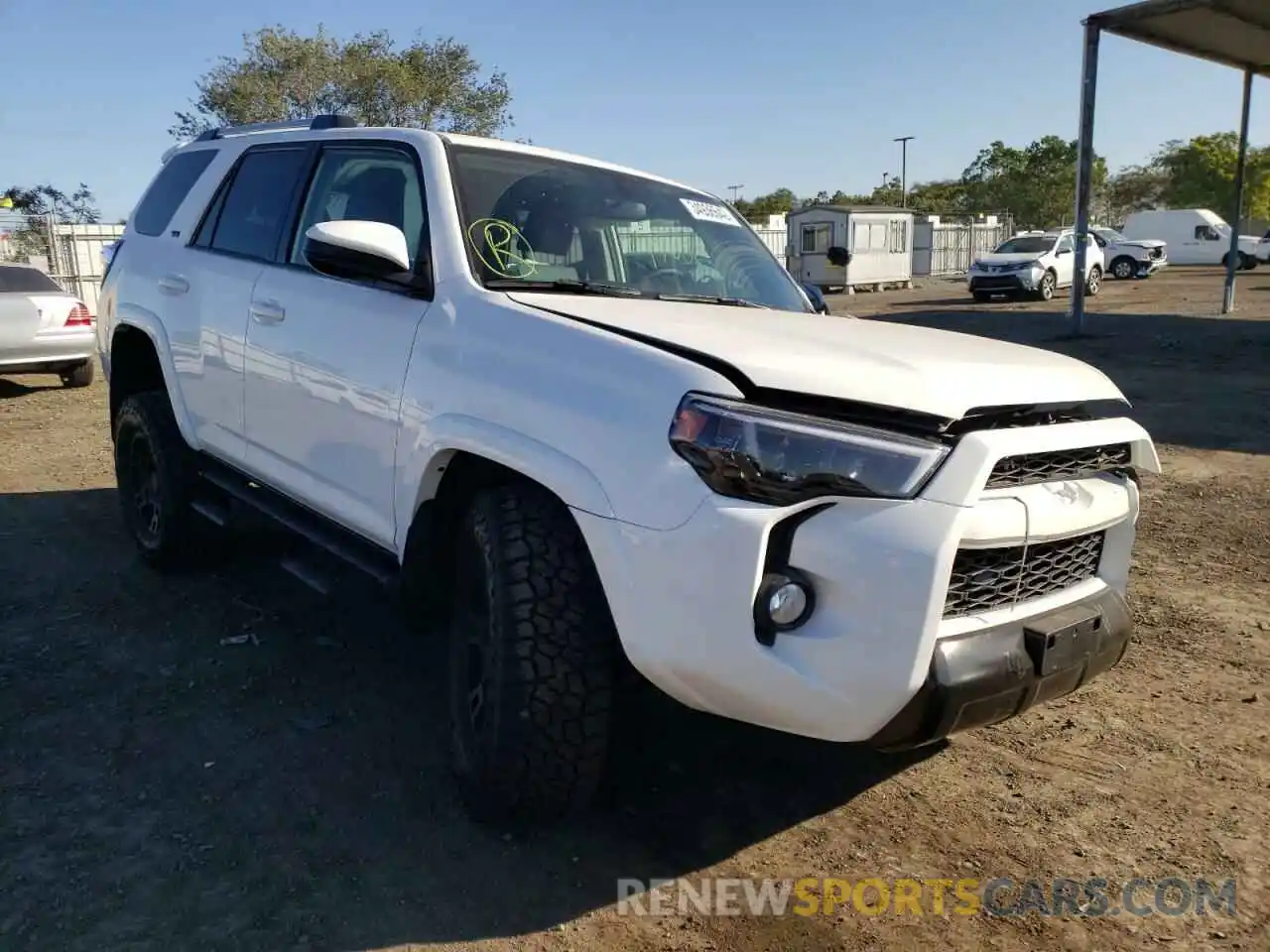 1 Photograph of a damaged car JTEZU5JR1K5205625 TOYOTA 4RUNNER 2019