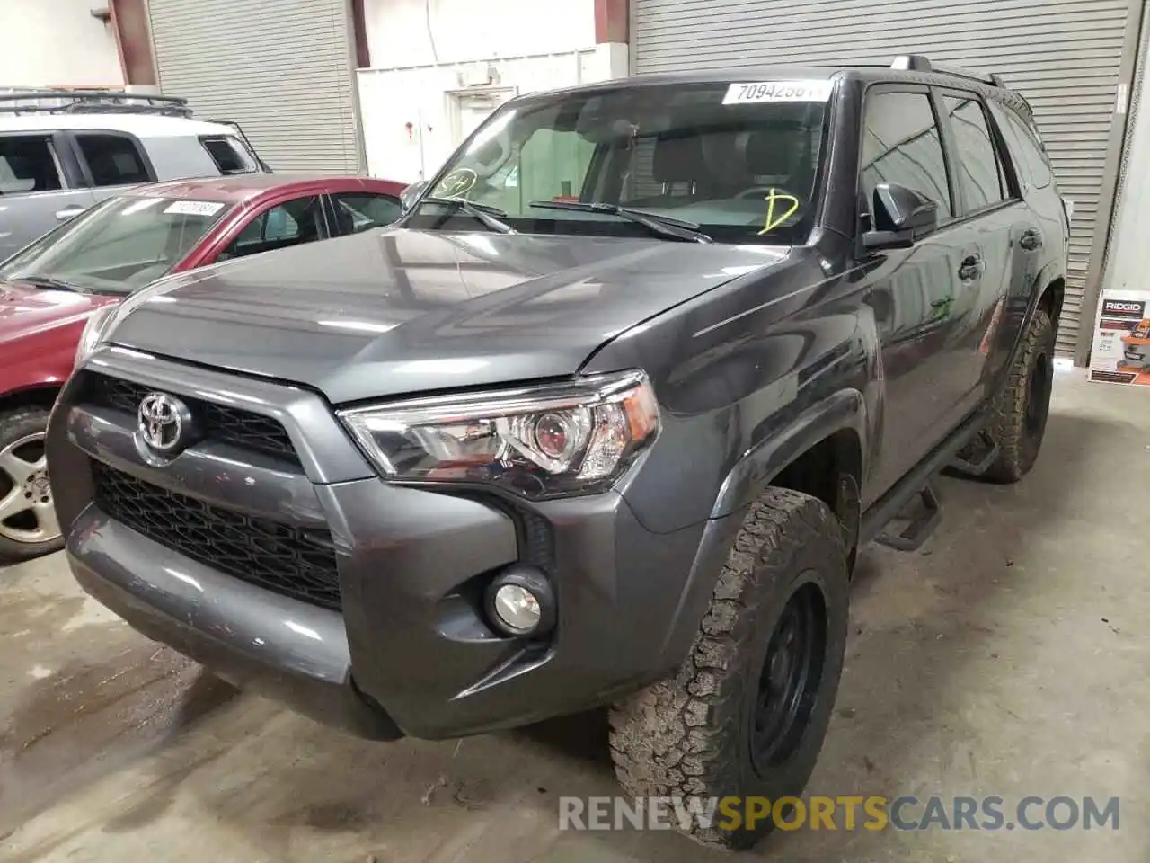 2 Фотография поврежденного автомобиля JTEZU5JR1K5209884 TOYOTA 4RUNNER 2019