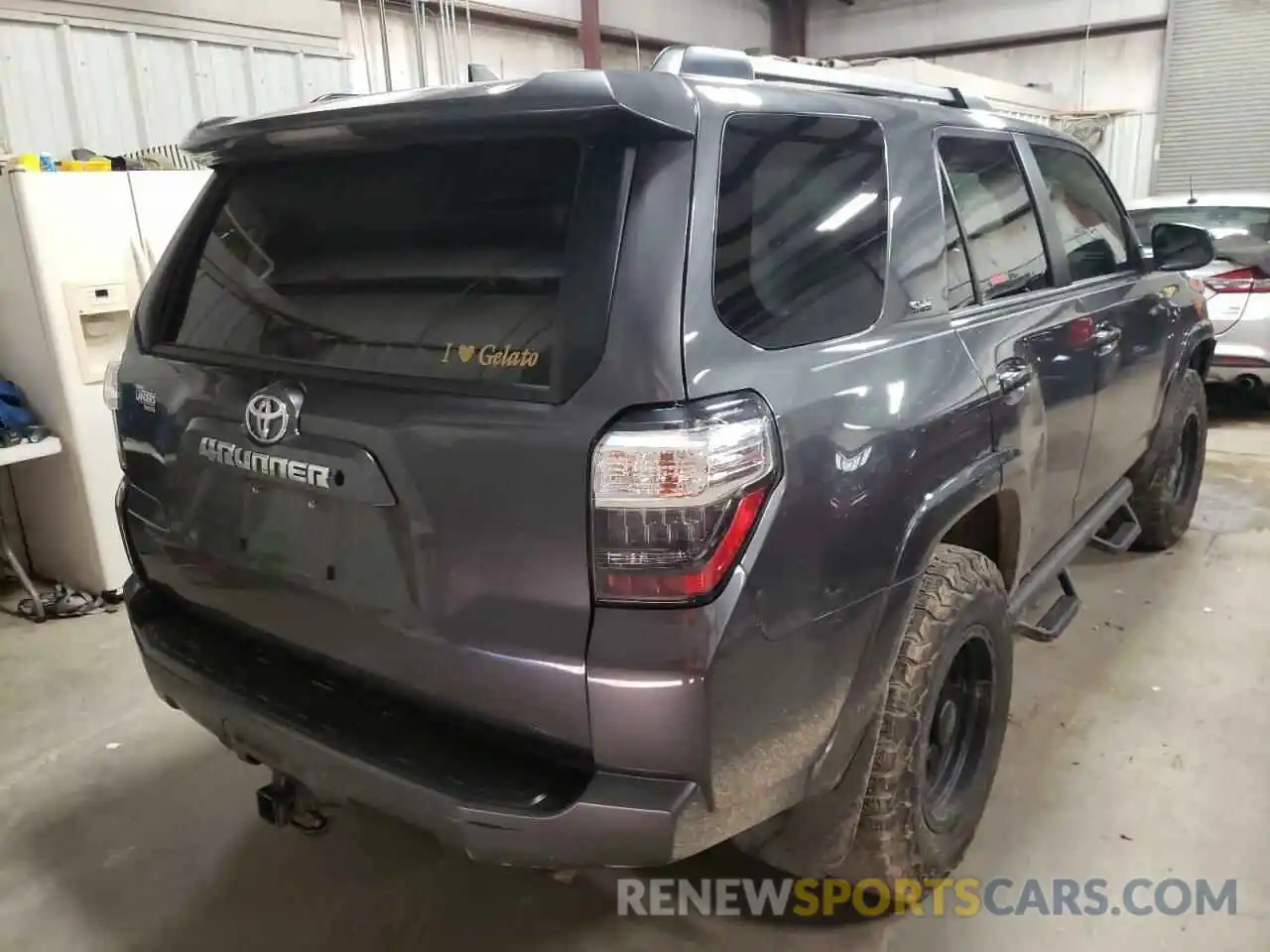 4 Photograph of a damaged car JTEZU5JR1K5209884 TOYOTA 4RUNNER 2019