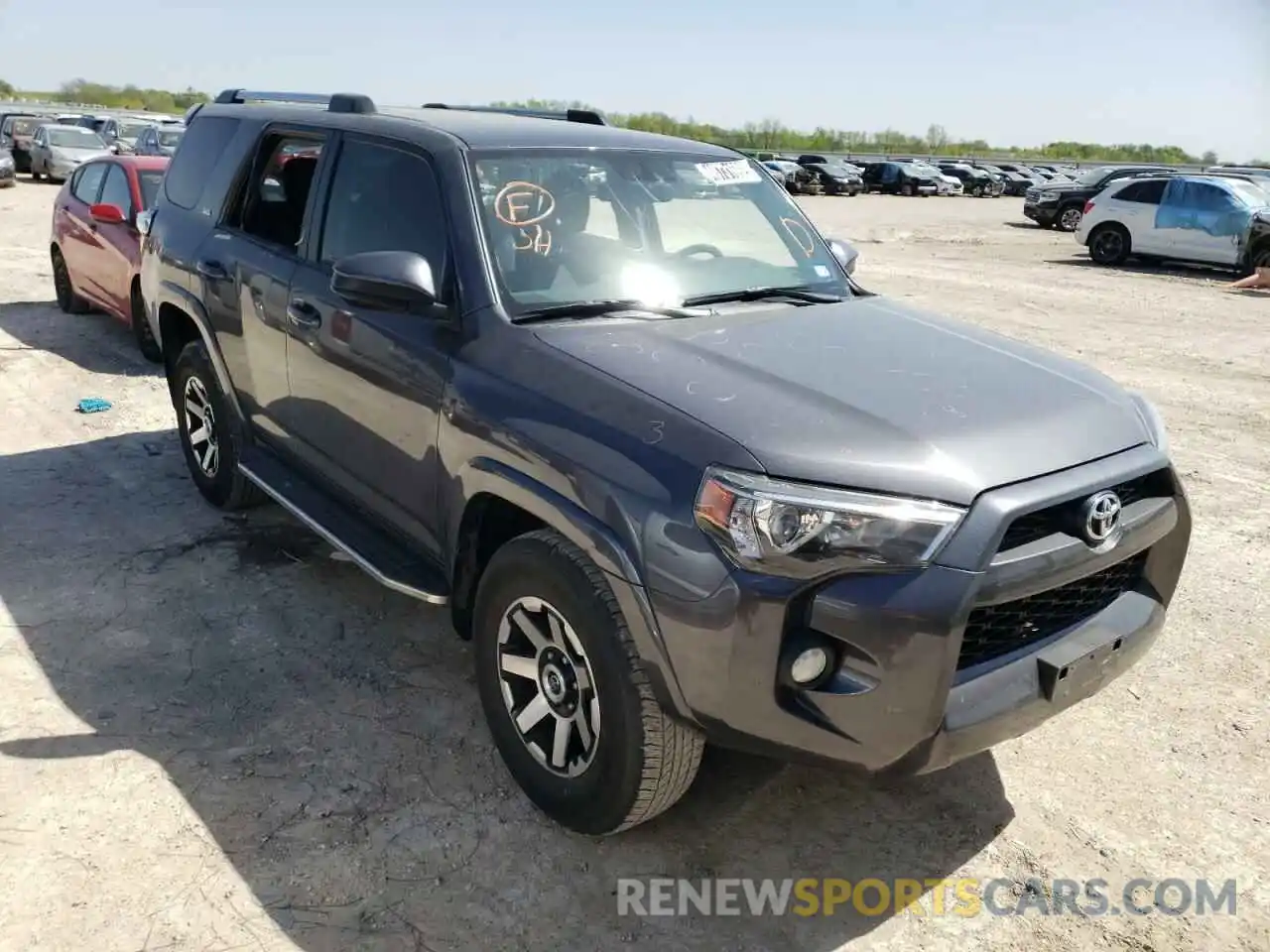 1 Photograph of a damaged car JTEZU5JR1K5210016 TOYOTA 4RUNNER 2019