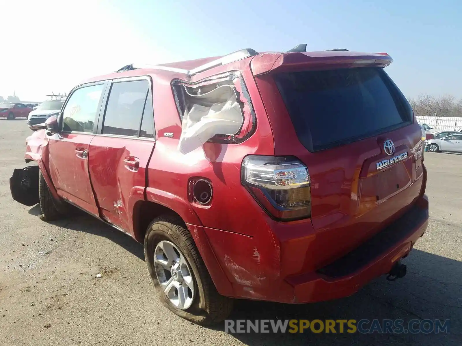 3 Photograph of a damaged car JTEZU5JR2K5197471 TOYOTA 4RUNNER 2019