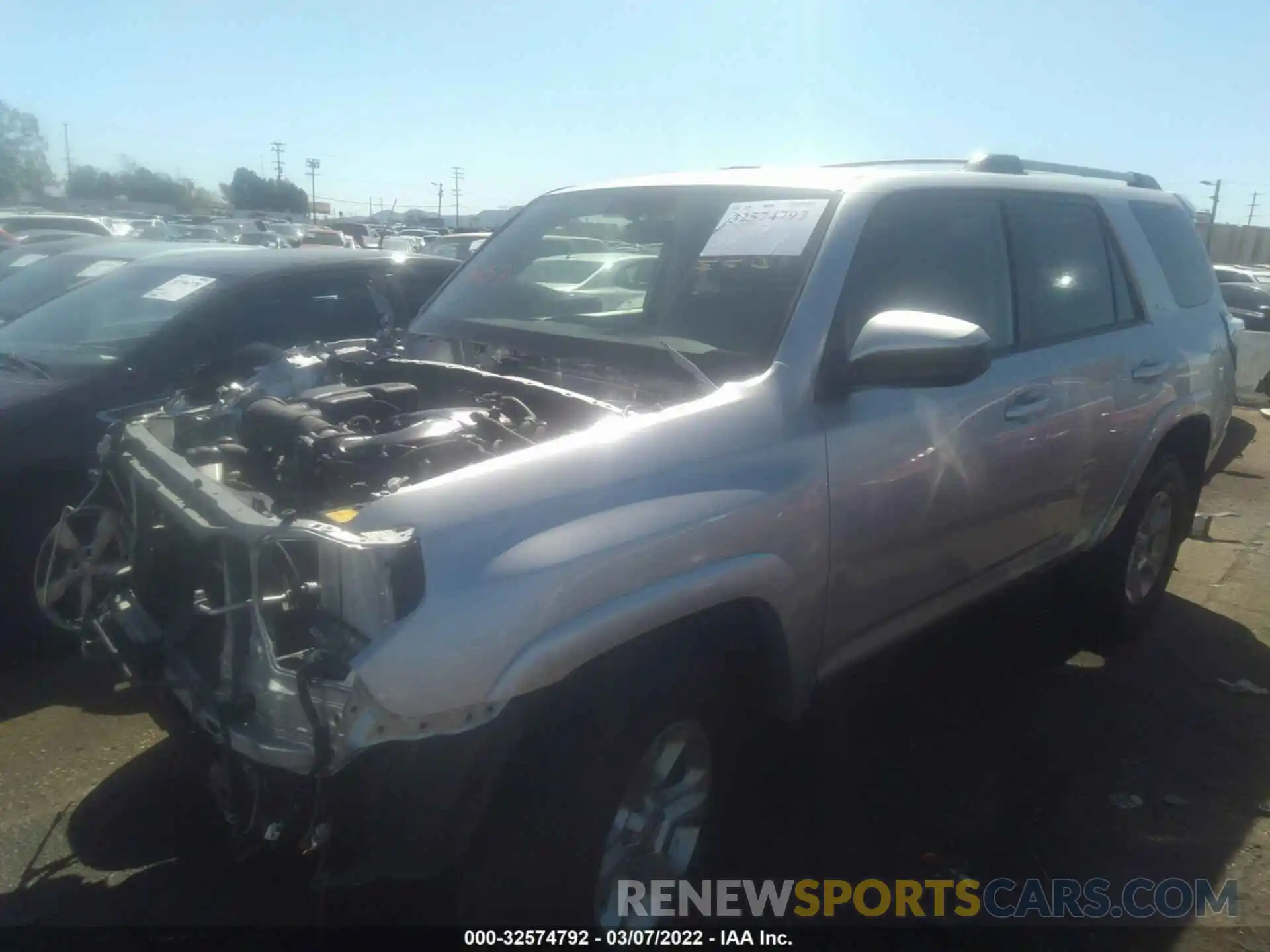 2 Photograph of a damaged car JTEZU5JR2K5198944 TOYOTA 4RUNNER 2019