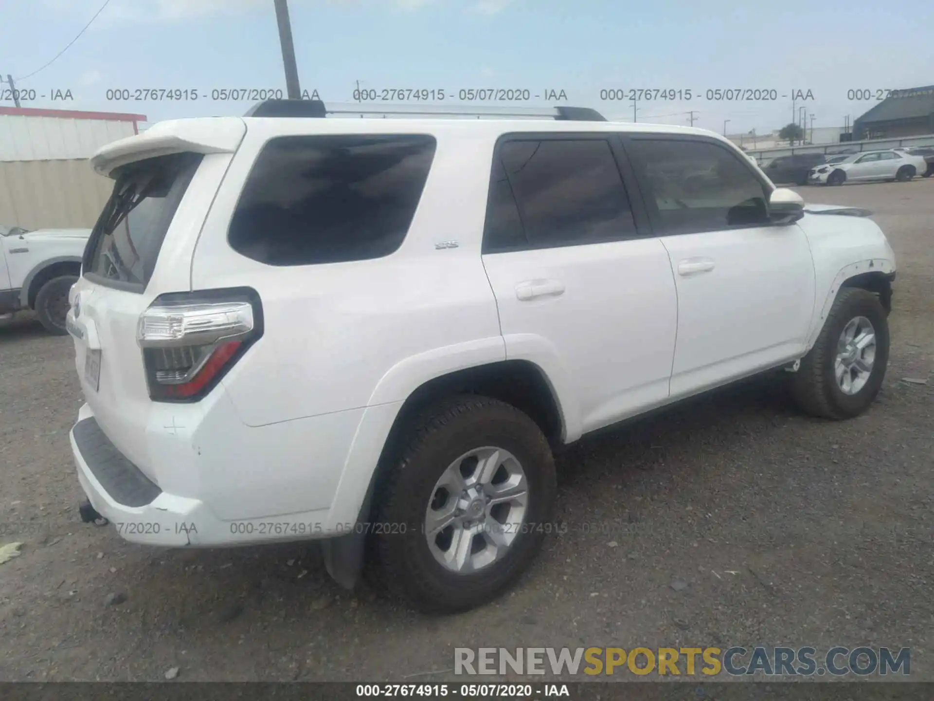 4 Фотография поврежденного автомобиля JTEZU5JR2K5199463 TOYOTA 4RUNNER 2019