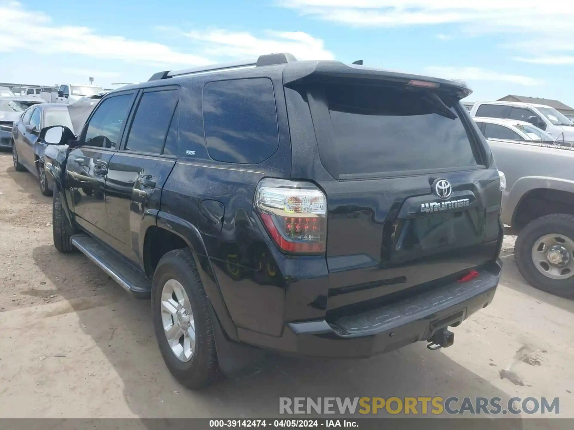 3 Фотография поврежденного автомобиля JTEZU5JR2K5203494 TOYOTA 4RUNNER 2019