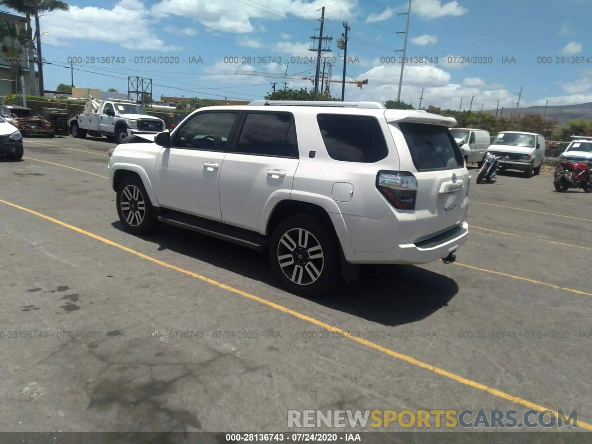 3 Photograph of a damaged car JTEZU5JR2K5205049 TOYOTA 4RUNNER 2019