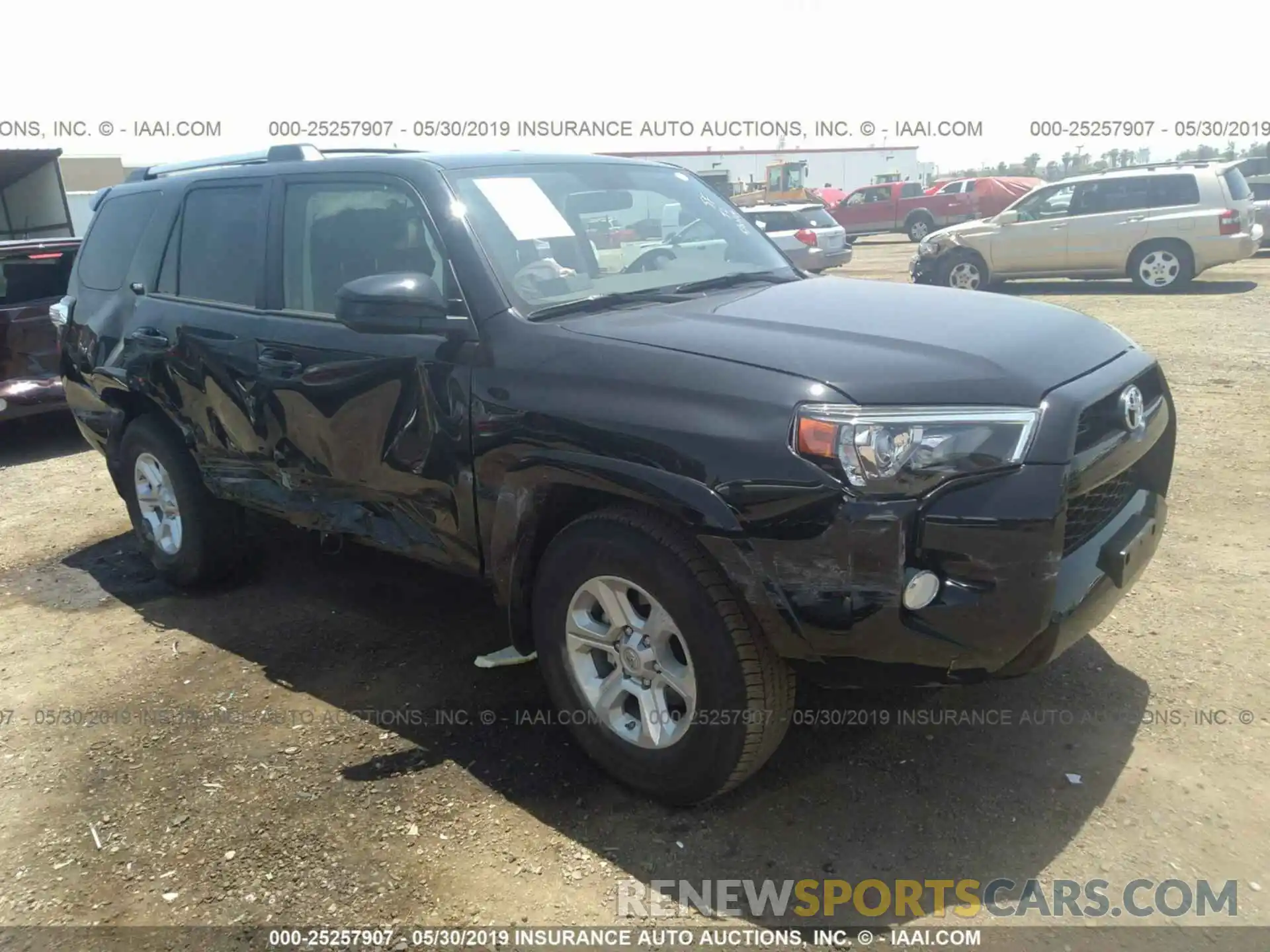 1 Photograph of a damaged car JTEZU5JR2K5206010 TOYOTA 4RUNNER 2019