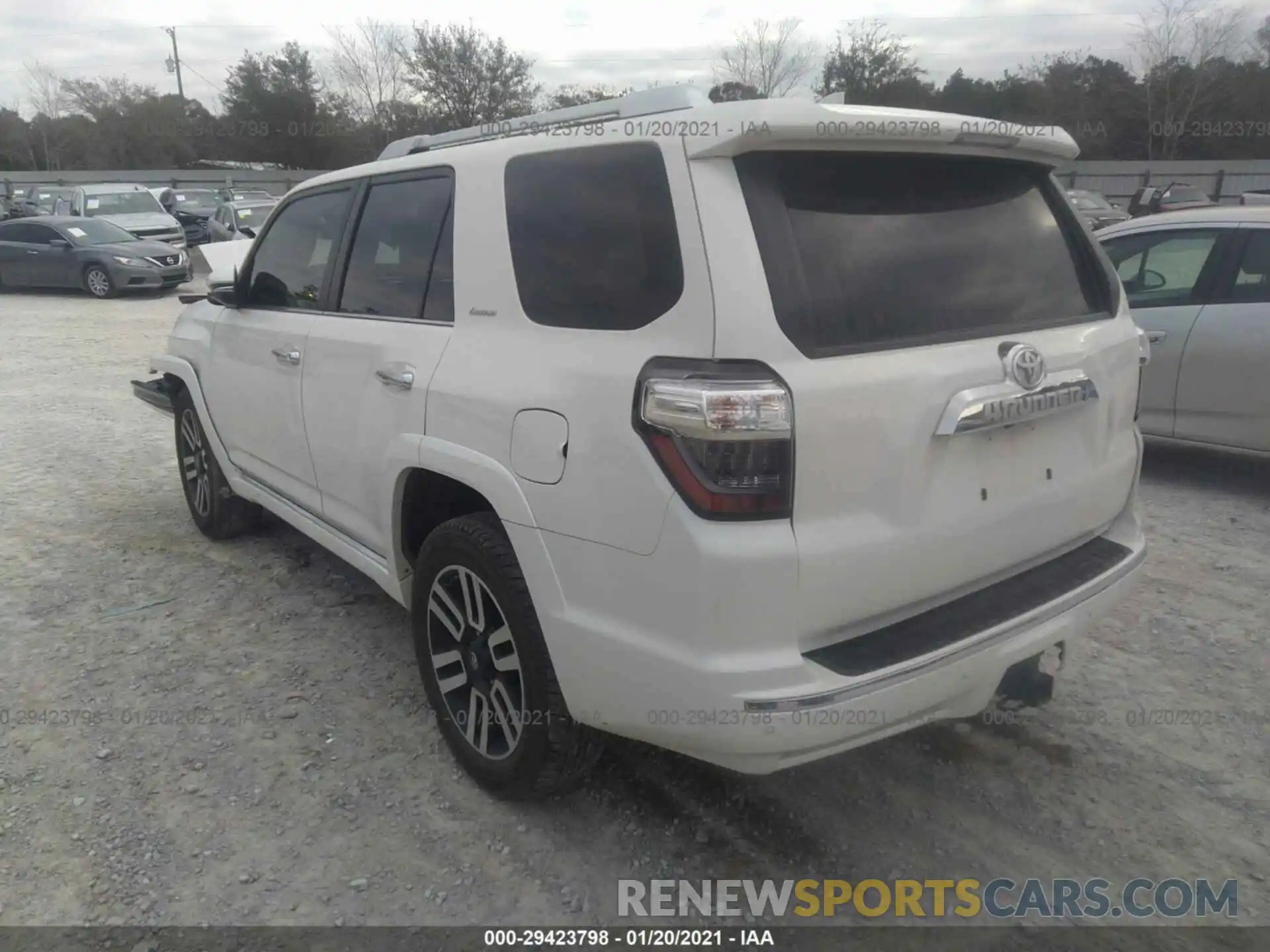 3 Photograph of a damaged car JTEZU5JR2K5206038 TOYOTA 4RUNNER 2019