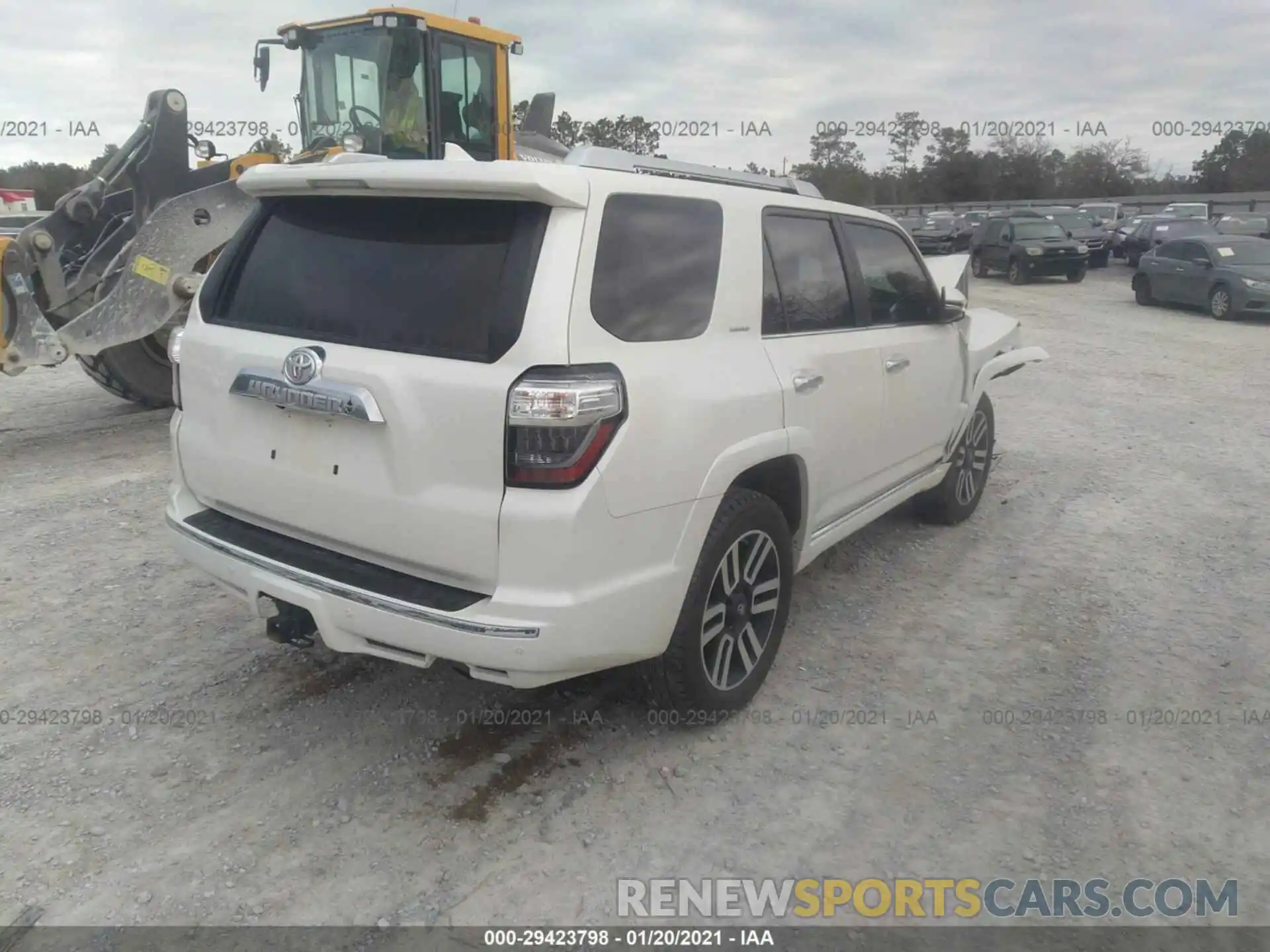 4 Фотография поврежденного автомобиля JTEZU5JR2K5206038 TOYOTA 4RUNNER 2019