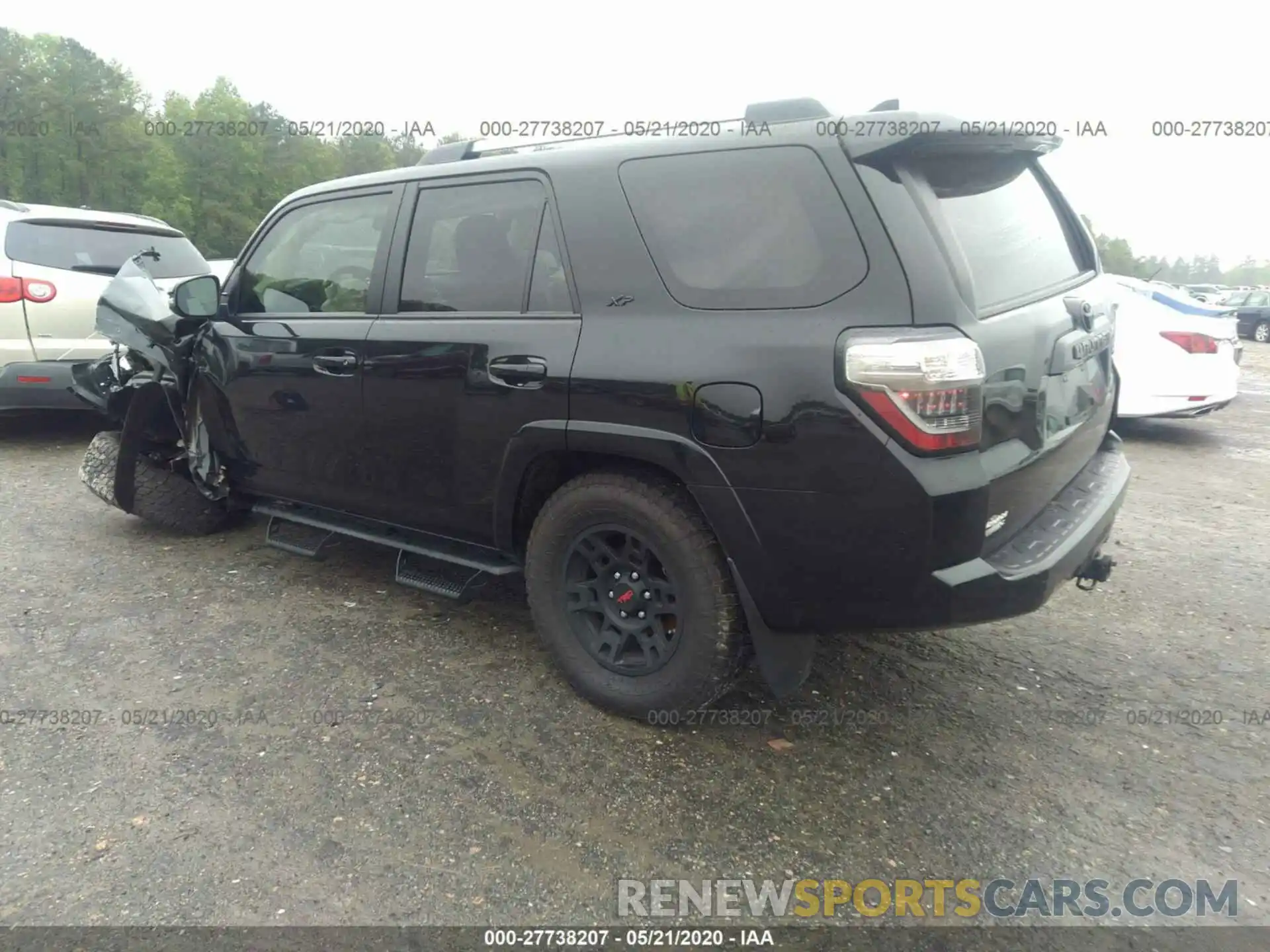 3 Photograph of a damaged car JTEZU5JR2K5206976 TOYOTA 4RUNNER 2019